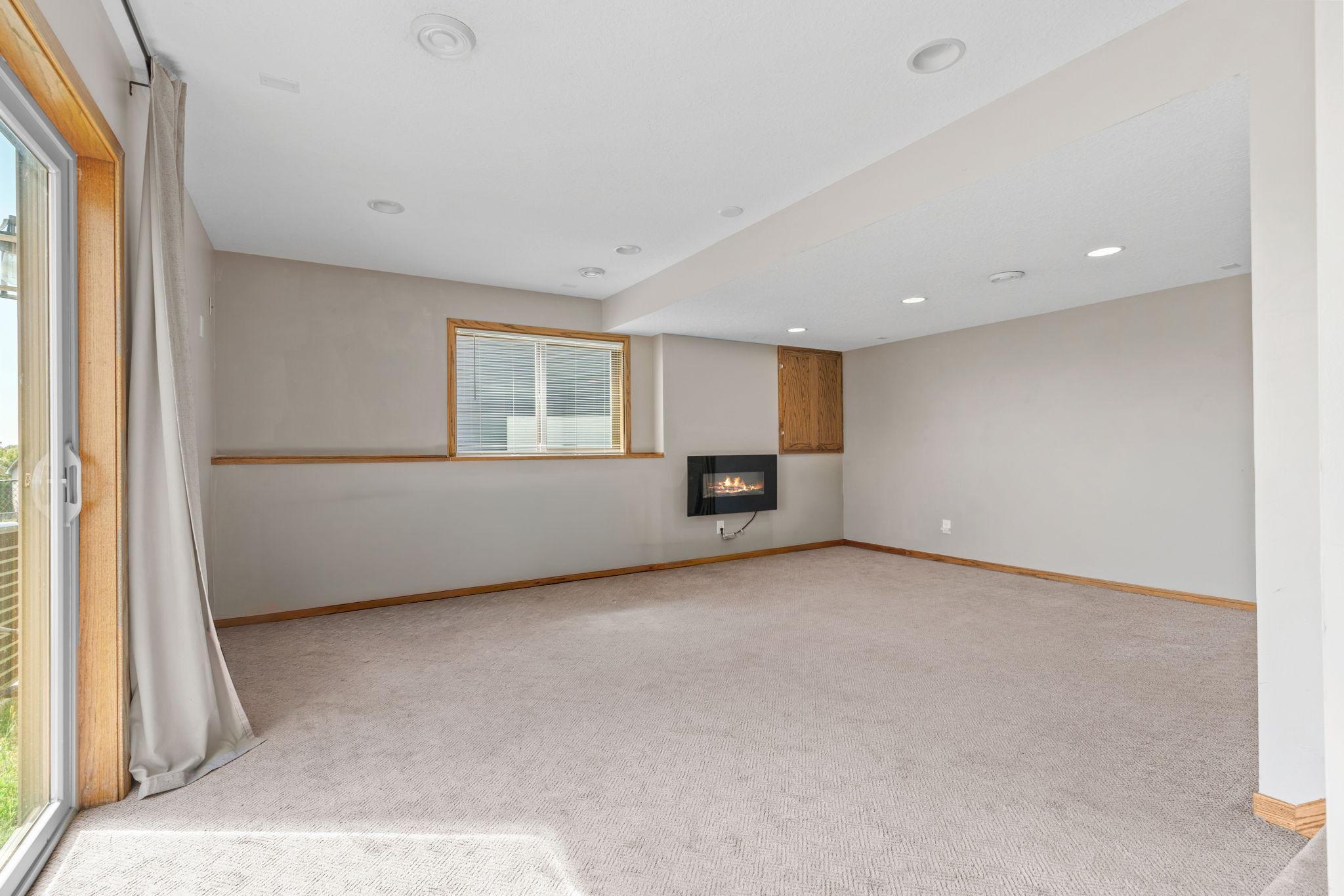 View of Residential at 930 Aspen Circle, Watertown MN 55388, Watertown (22 of 38) - Mike Wilen | Minnesota Team Real Estate