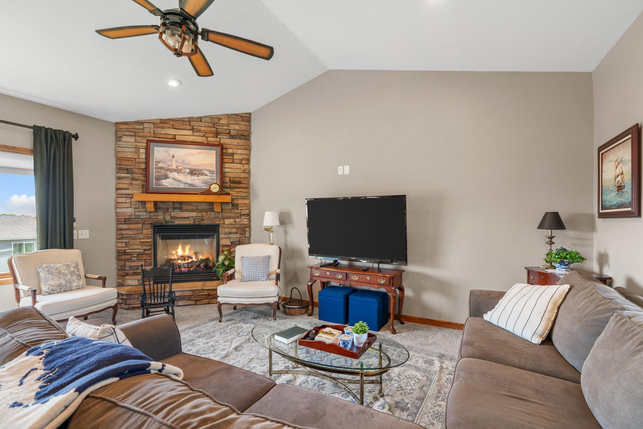 View of Residential at 930 Aspen Circle, Watertown MN 55388, Watertown (2 of 38) - Mike Wilen | Minnesota Team Real Estate