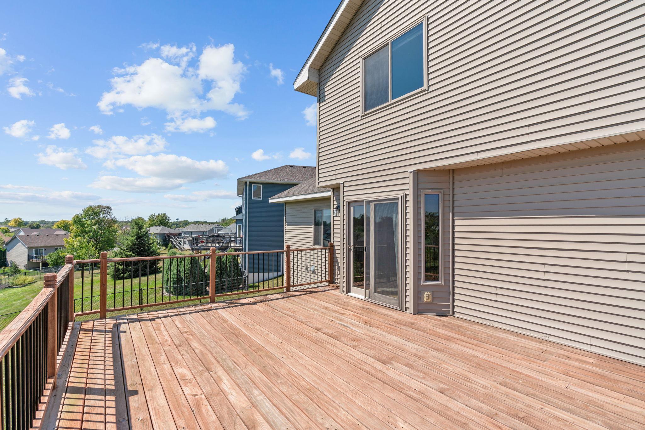 View of Residential at 930 Aspen Circle, Watertown MN 55388, Watertown (10 of 38) - Mike Wilen | Minnesota Team Real Estate