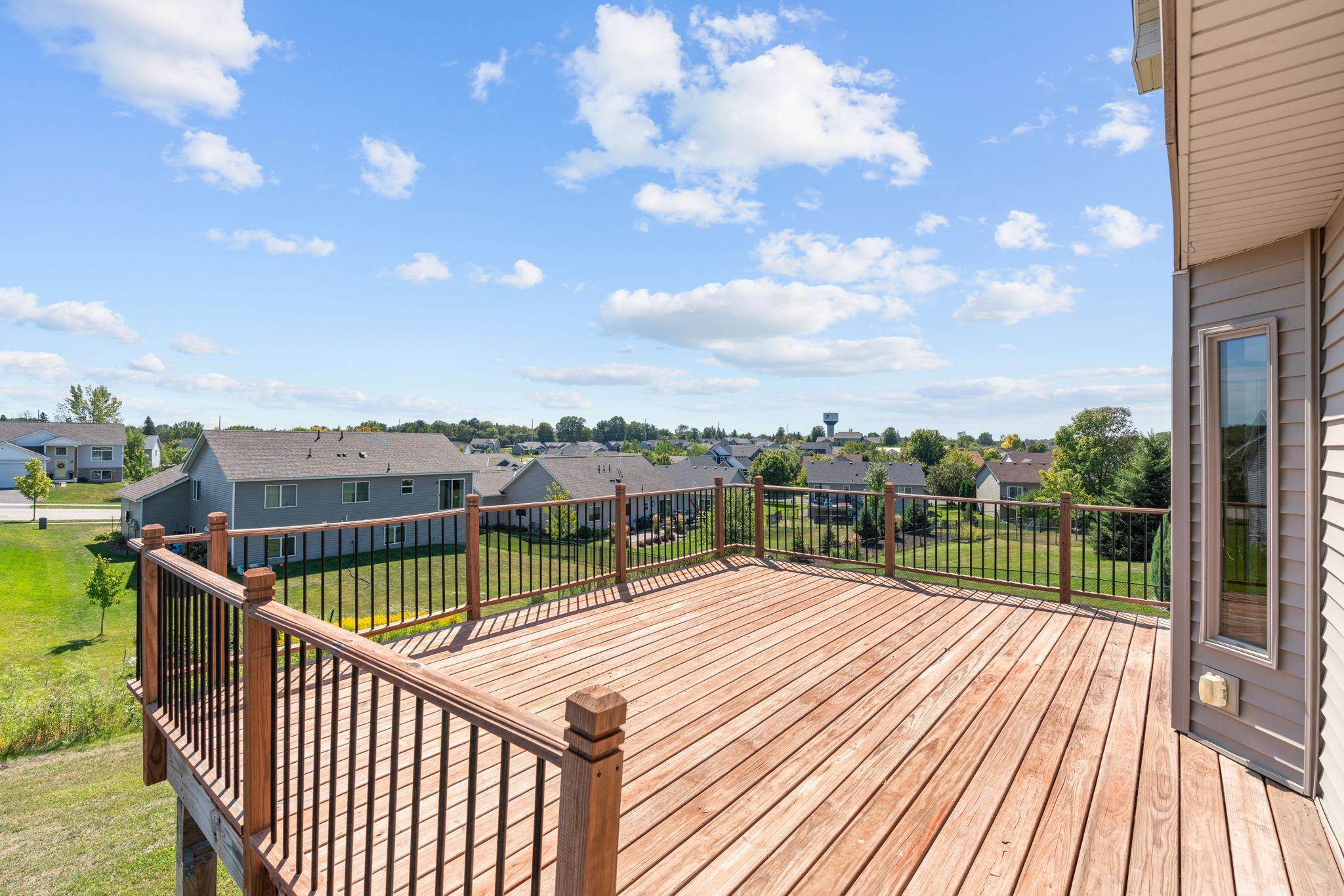 View of Residential at 930 Aspen Circle, Watertown MN 55388, Watertown (3 of 38) - Mike Wilen | Minnesota Team Real Estate