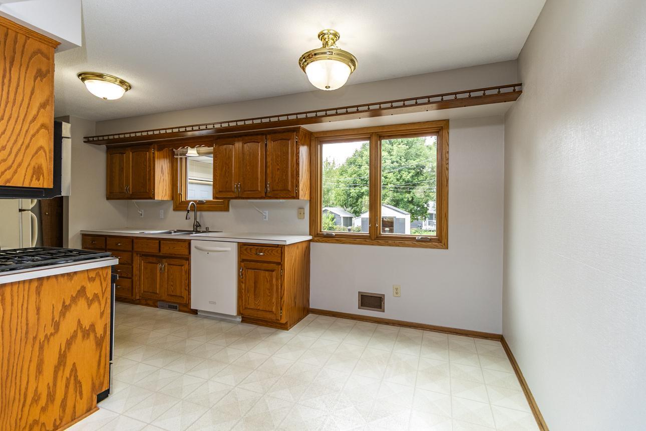 View of Residential at 8250 Terrace Road, Spring Lake Park MN 55432, Spring Lake Park (16 of 45) - Mike Wilen | Minnesota Team Real Estate
