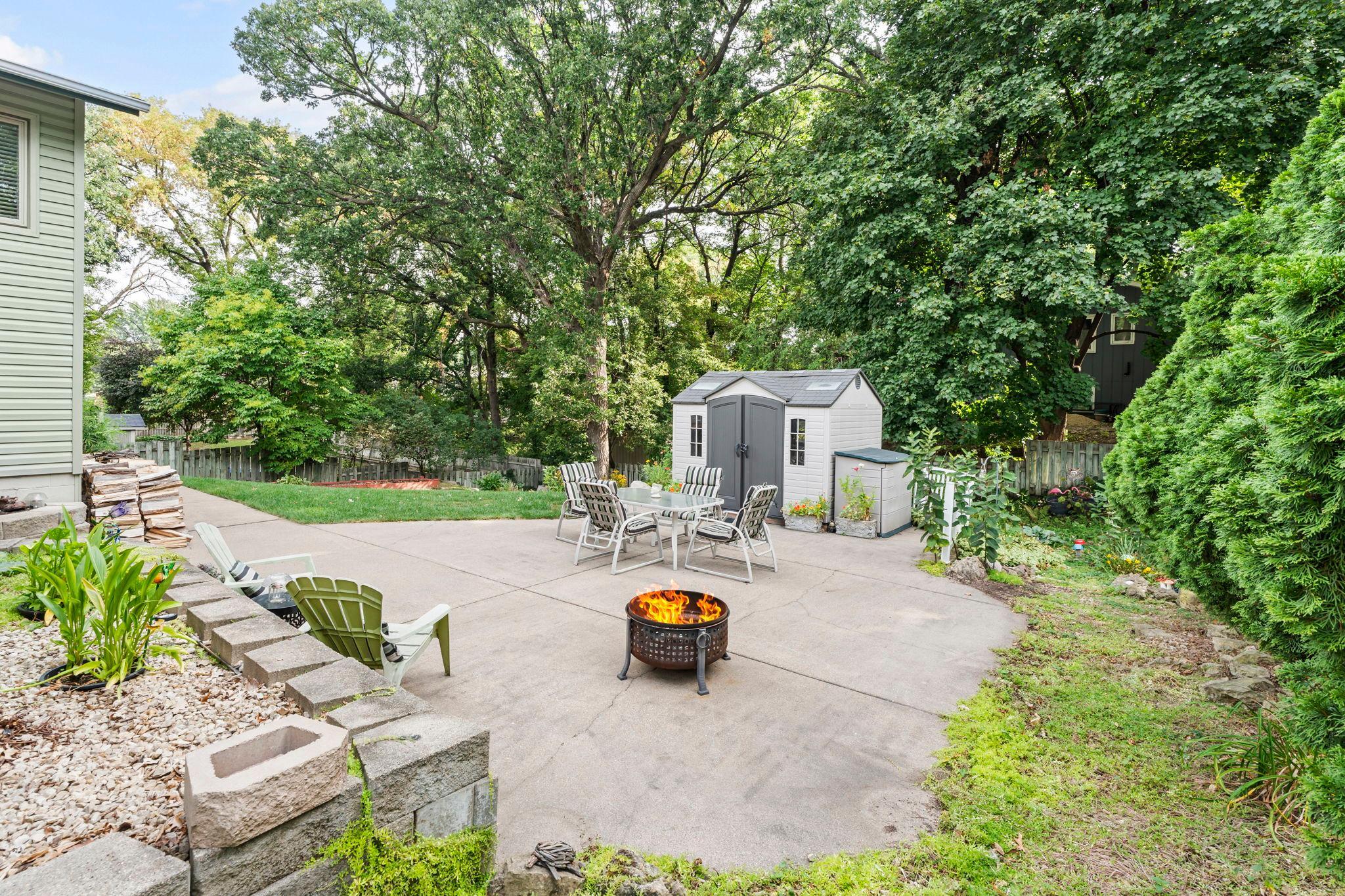 View of Residential at 13405 Walnut Drive, Burnsville MN 55337, Burnsville (27 of 38) - Mike Wilen | Minnesota Team Real Estate