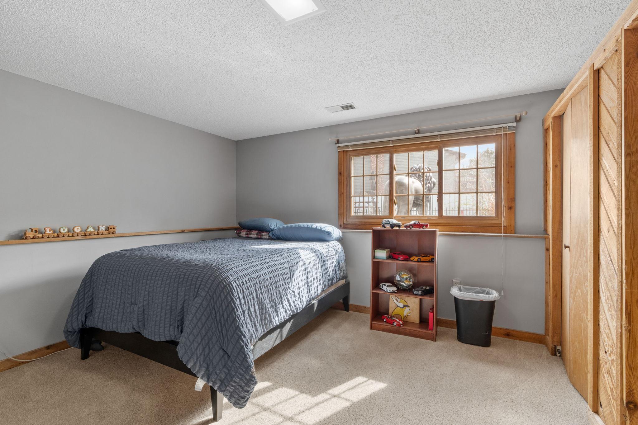 View of Residential at 4717 Covington Circle, Eagan MN 55122, Eagan (21 of 30) - Mike Wilen | Minnesota Team Real Estate