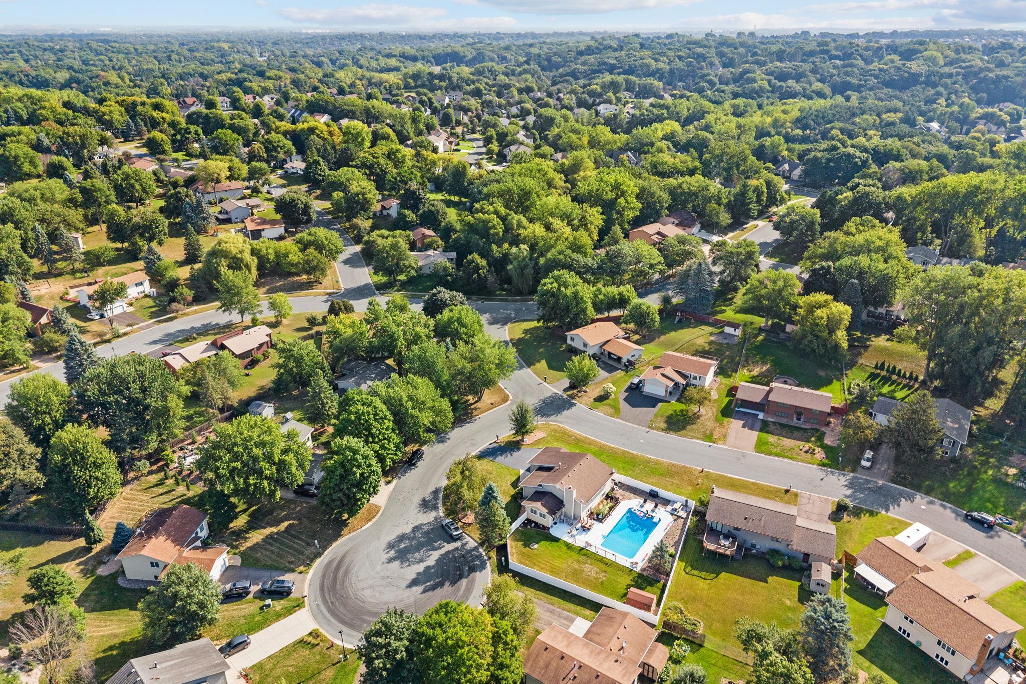 View of Residential at 4717 Covington Circle, Eagan MN 55122, Eagan (30 of 30) - Mike Wilen | Minnesota Team Real Estate