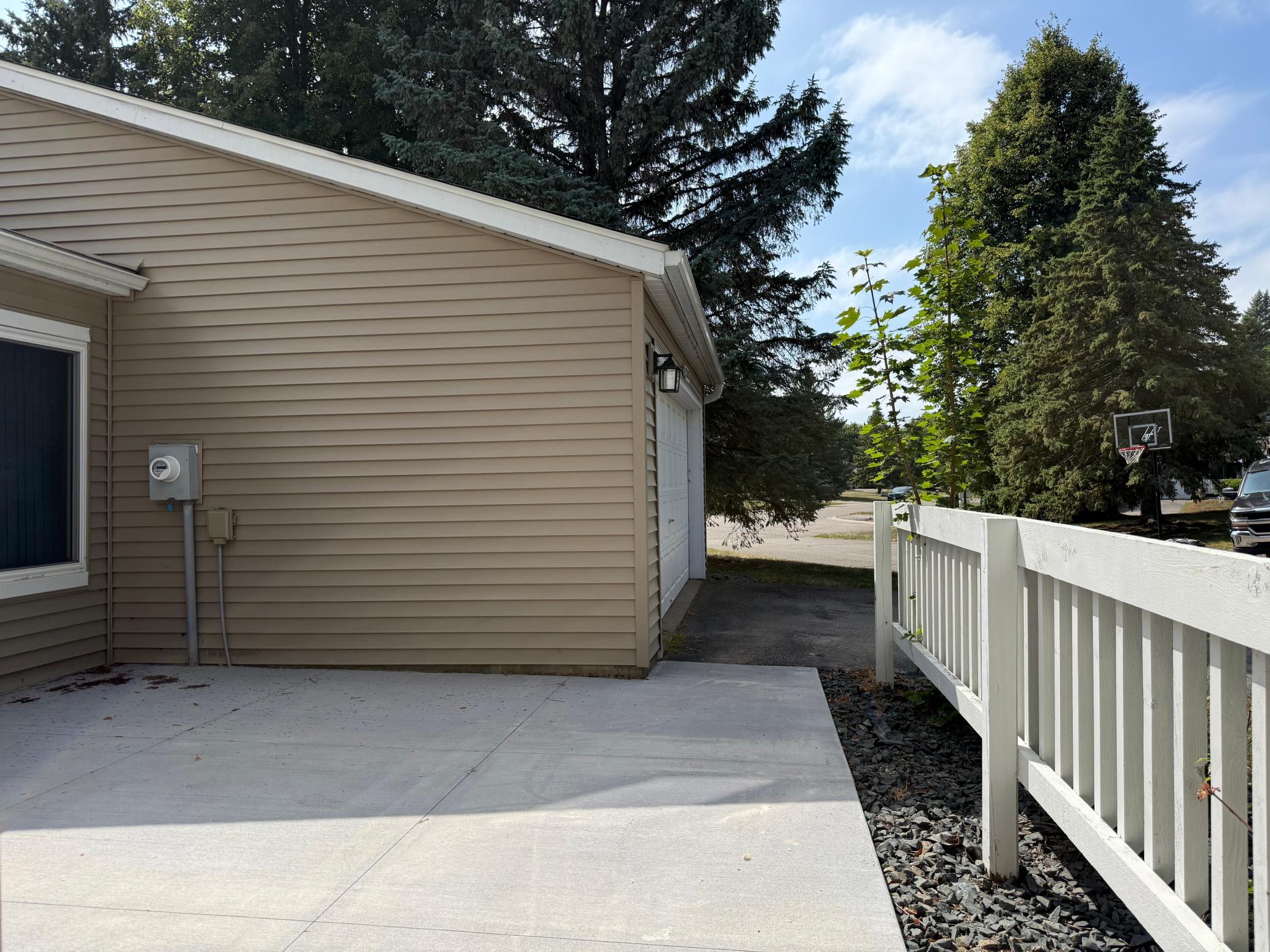 View of Residential at 2527 Wimbledon Place, Woodbury MN 55125, Woodbury (4 of 24) - Mike Wilen | Minnesota Team Real Estate