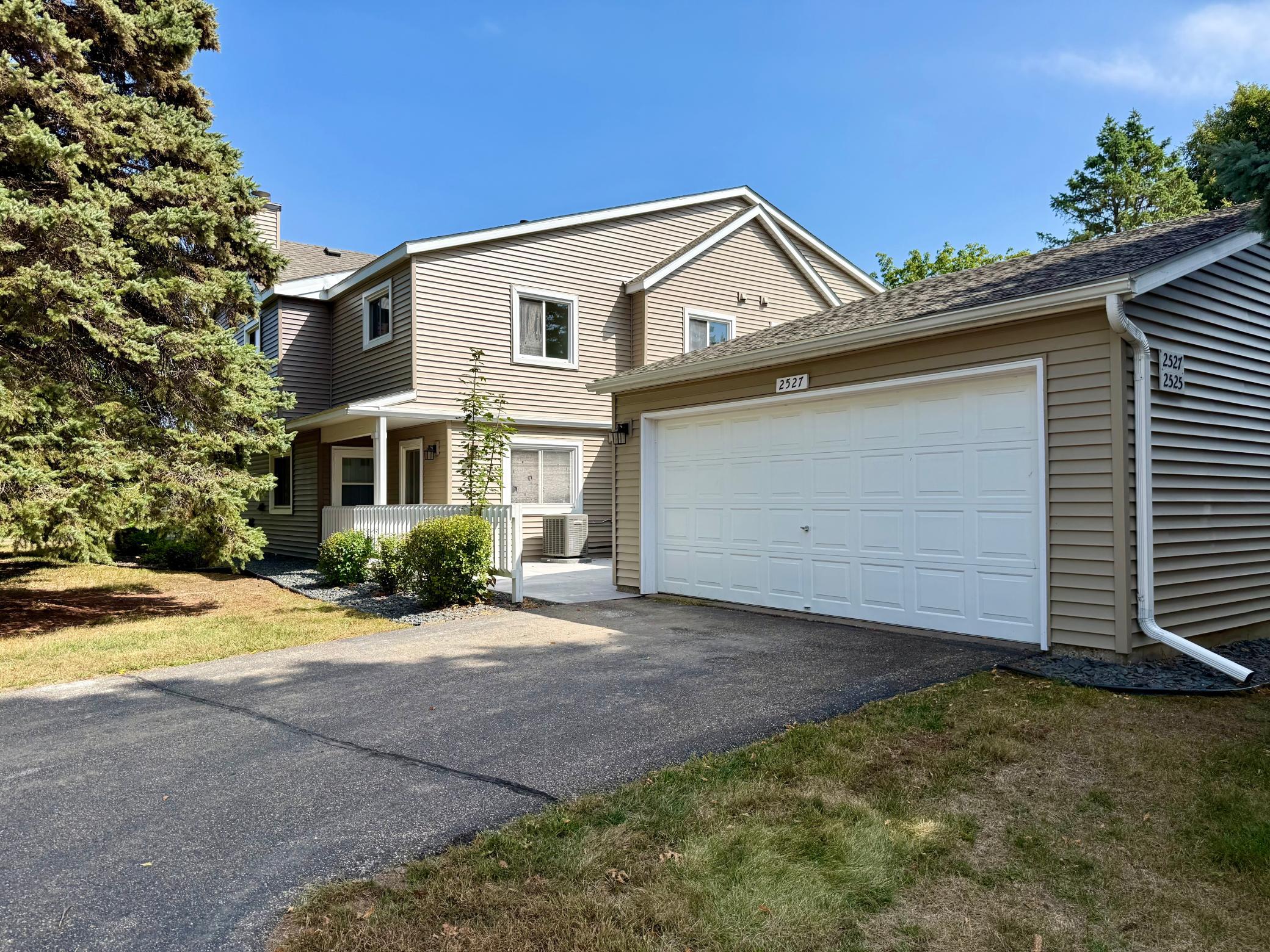 View of Residential at 2527 Wimbledon Place, Woodbury MN 55125, Woodbury - Mike Wilen | Minnesota Team Real Estate
