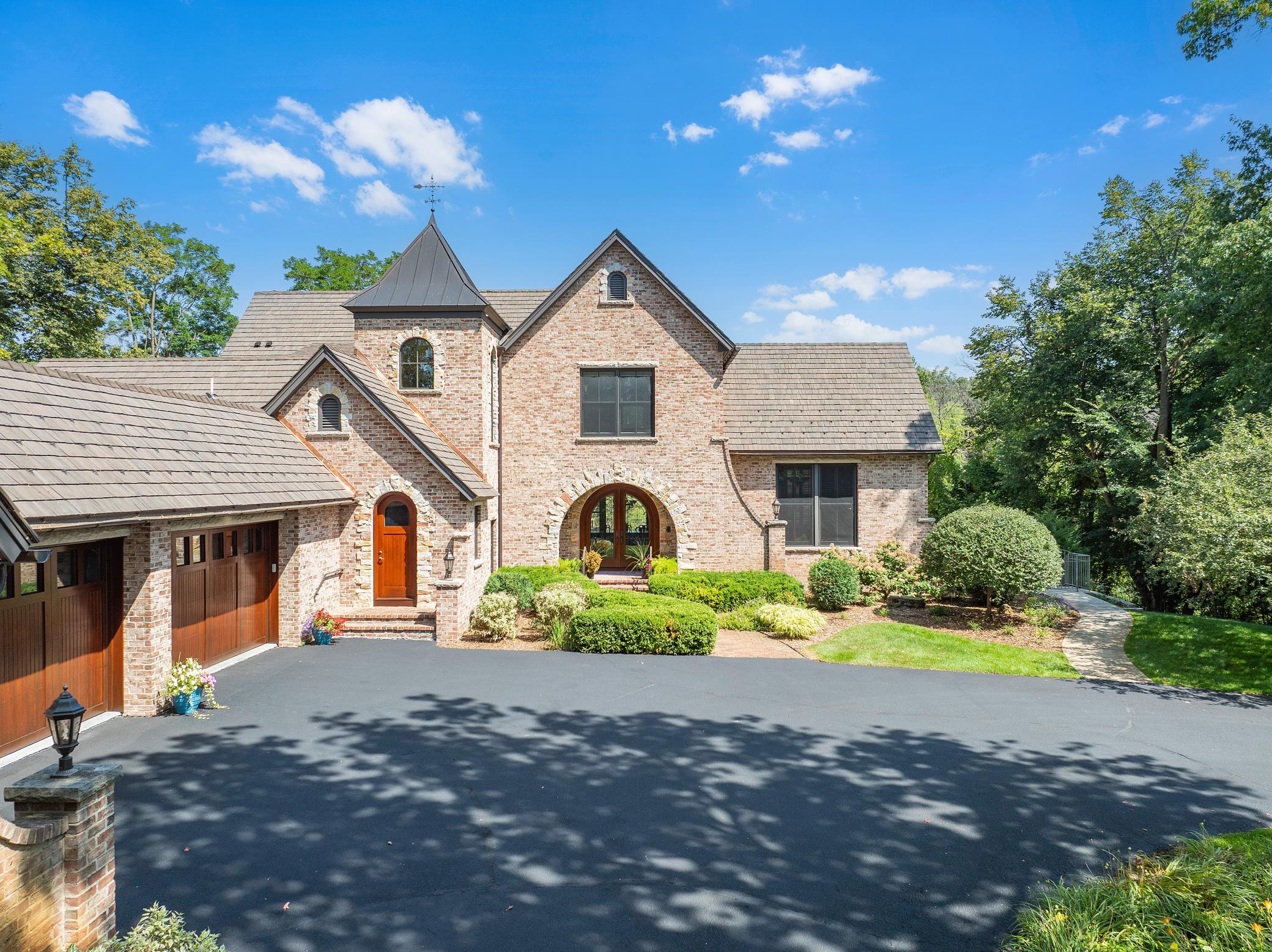 View of Residential at 1070 Ferndale Road, Wayzata MN 55391, Wayzata (18 of 143) - Mike Wilen | Minnesota Team Real Estate