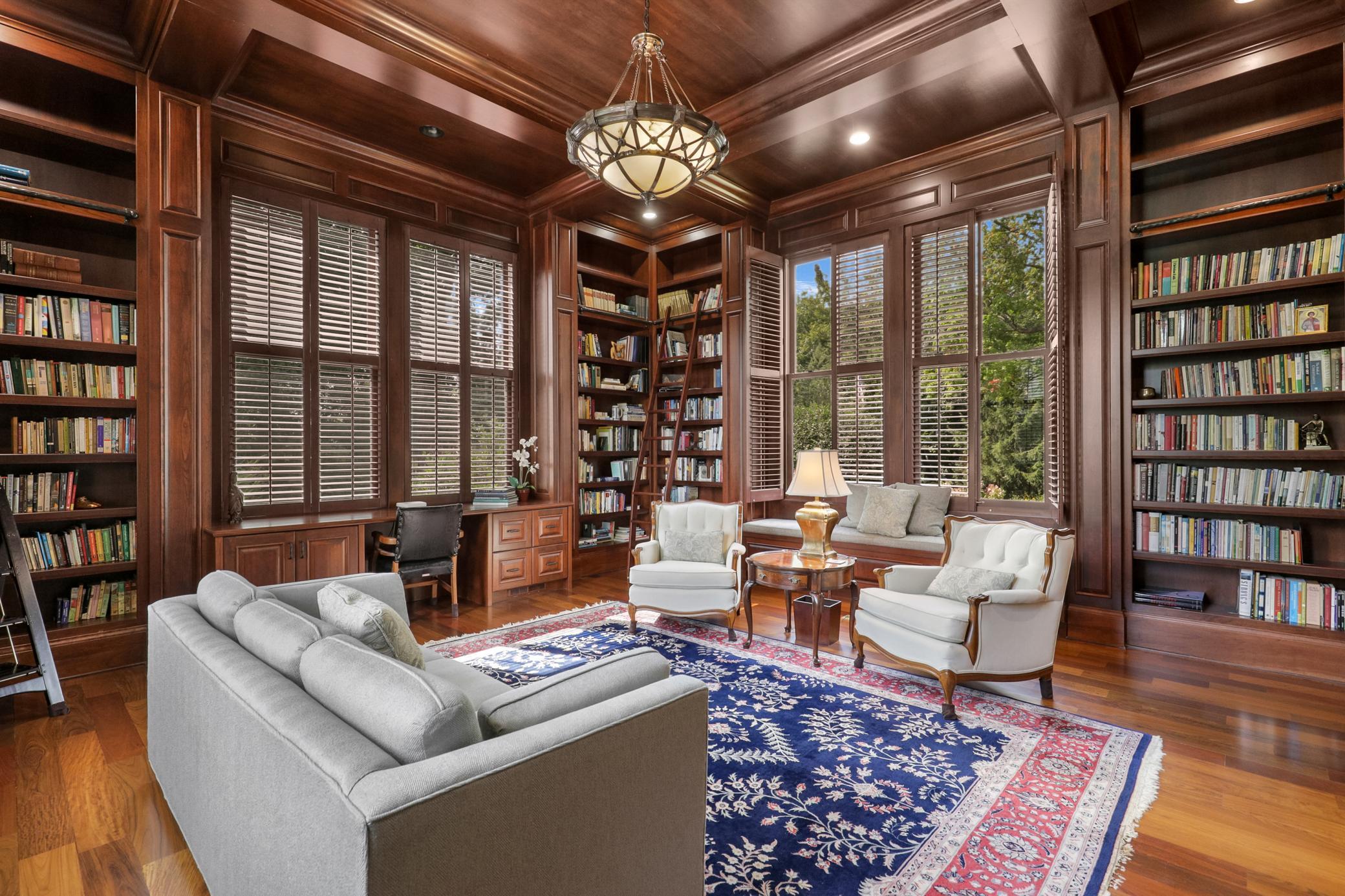 View of Residential at 1070 Ferndale Road, Wayzata MN 55391, Wayzata (27 of 143) - Mike Wilen | Minnesota Team Real Estate