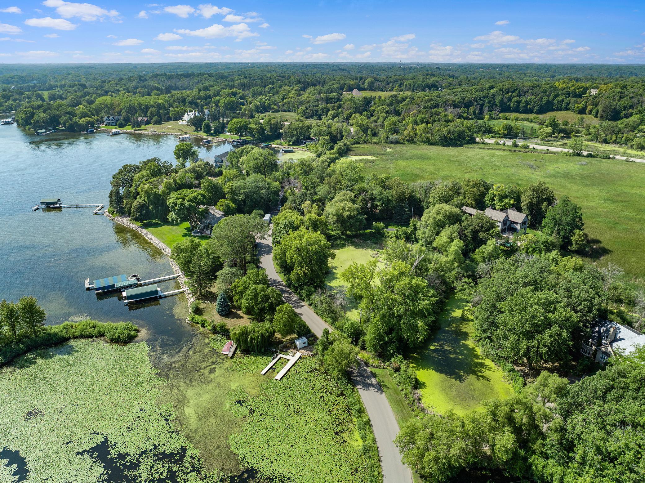 View of Residential at 1070 Ferndale Road, Wayzata MN 55391, Wayzata (129 of 143) - Mike Wilen | Minnesota Team Real Estate