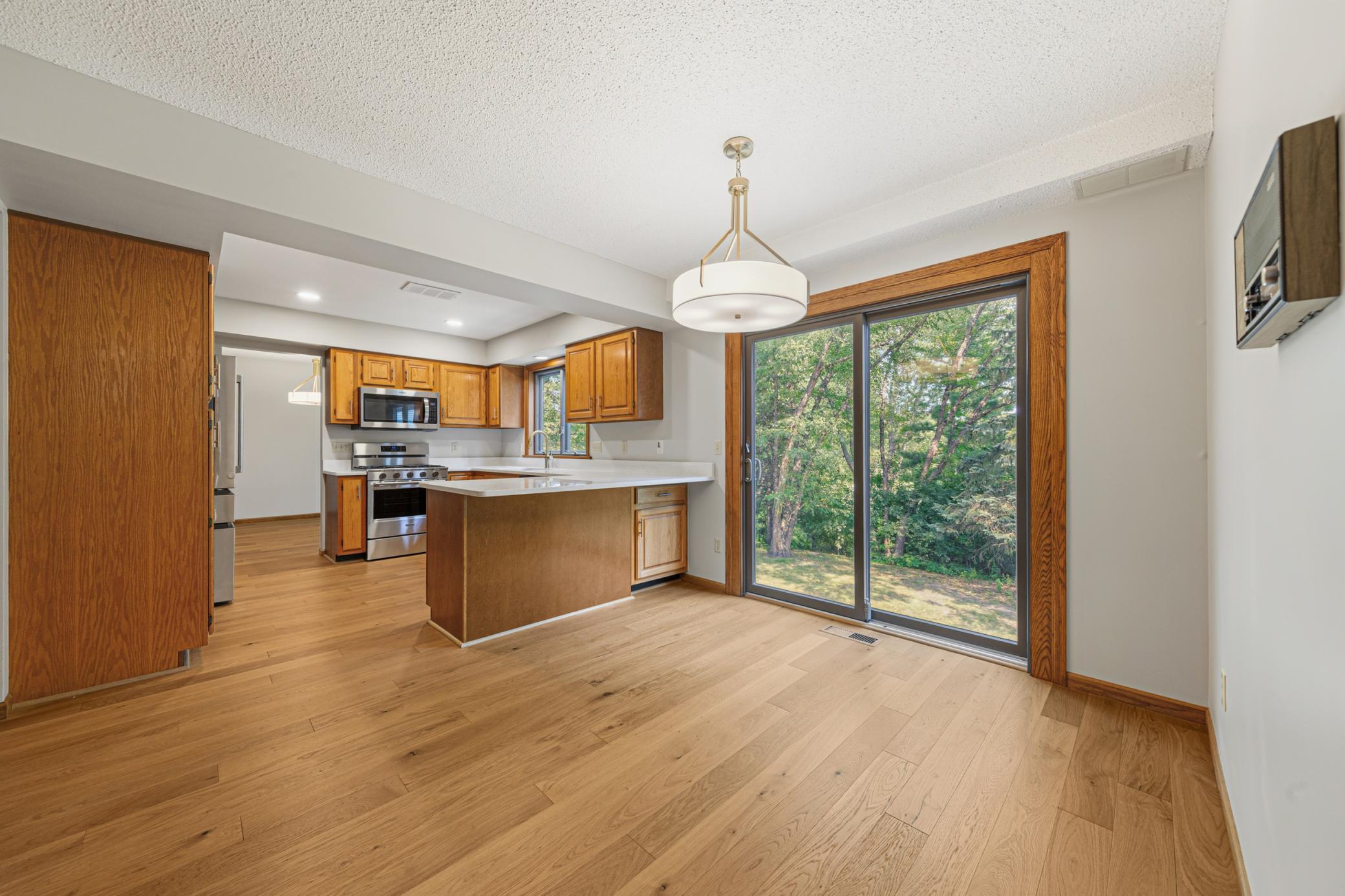 View of Residential at 14613 Carriage Lane, Burnsville MN 55306, Burnsville (19 of 41) - Mike Wilen | Minnesota Team Real Estate