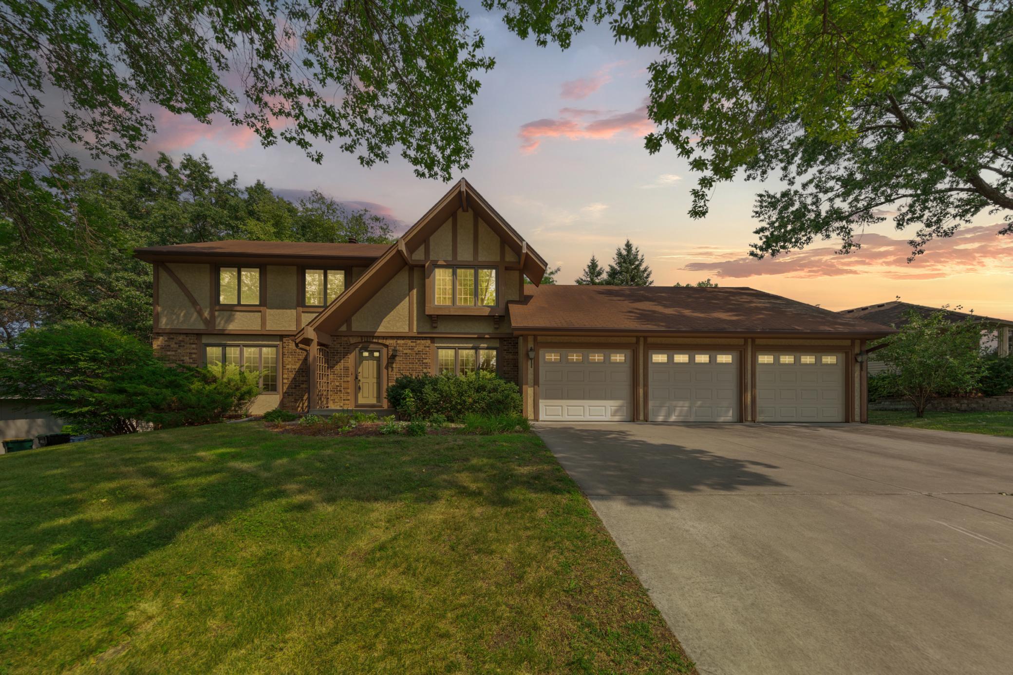 View of Single Family at 14613 Carriage Lane, Burnsville - Mike Wilen | Minnesota Team Real Estate