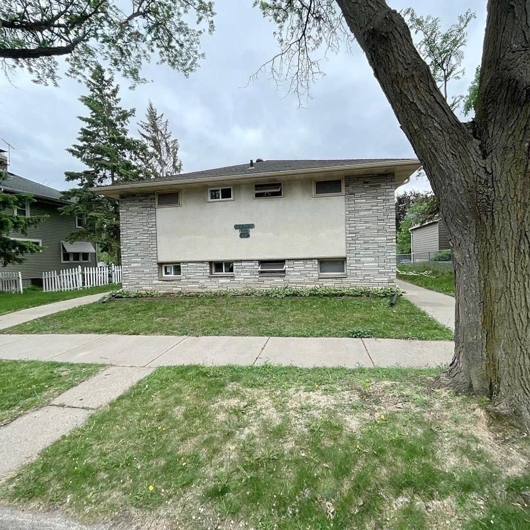 View of Commercial Sale at 616 Ivy Avenue, Saint Paul MN 55101, Saint Paul - Mike Wilen | Minnesota Team Real Estate