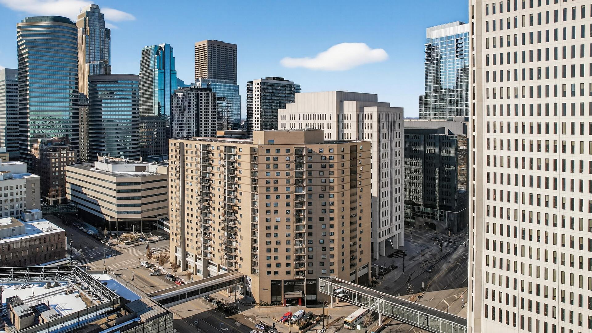 View of Residential at 121 Washington Avenue #1010, Minneapolis MN 55401, Minneapolis (40 of 55) - Mike Wilen | Minnesota Team Real Estate