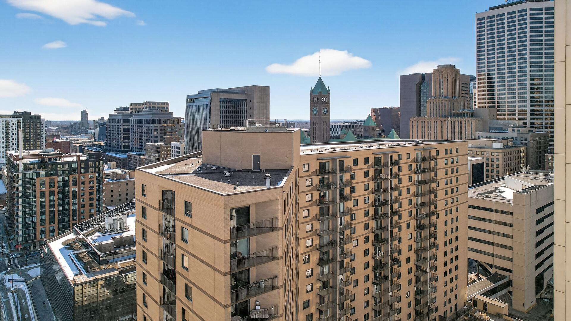 View of Residential at 121 Washington Avenue #1010, Minneapolis MN 55401, Minneapolis (53 of 55) - Mike Wilen | Minnesota Team Real Estate