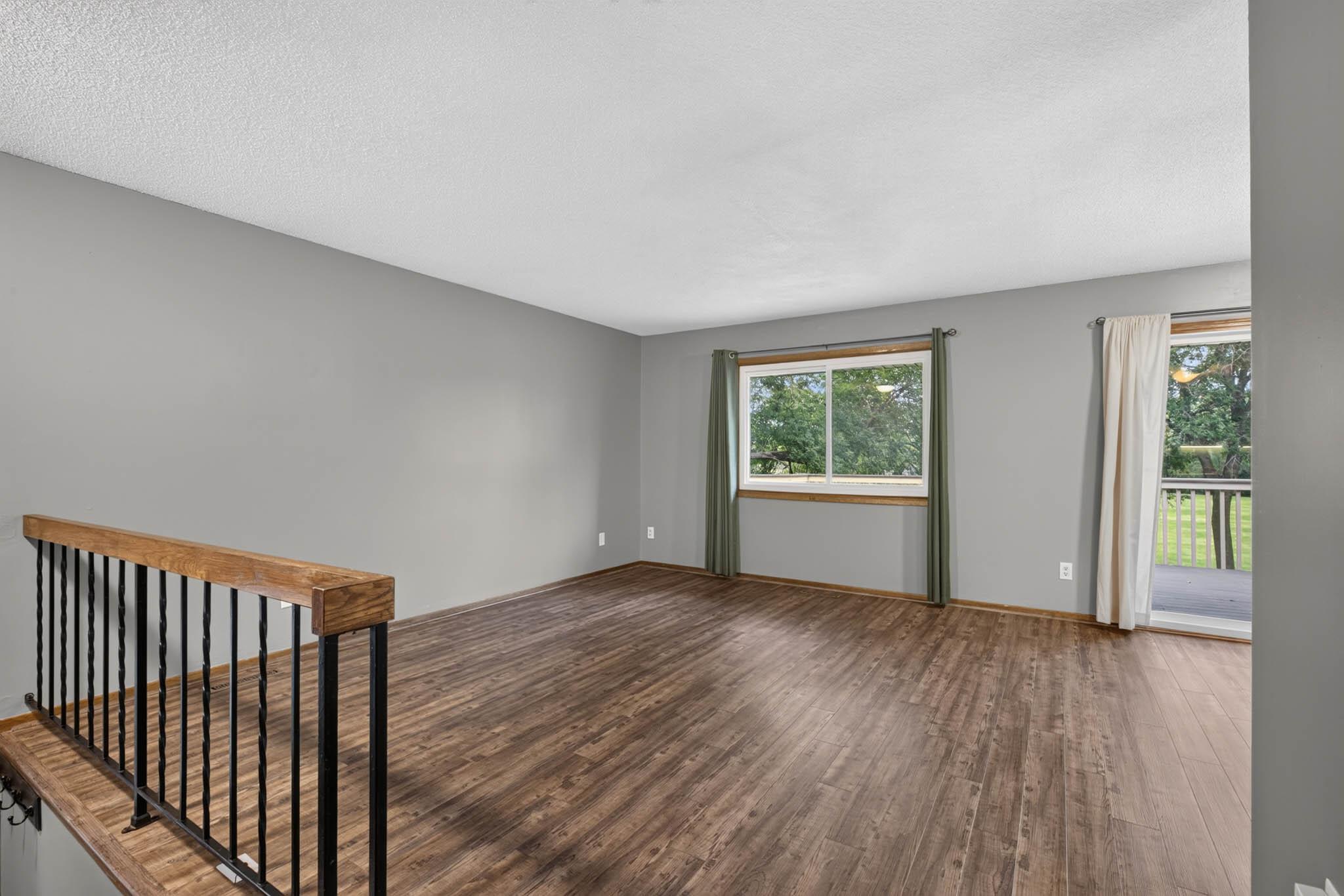 View of Residential at 7205 Pontiac Circle, Chanhassen MN 55317, Chanhassen (6 of 32) - Mike Wilen | Minnesota Team Real Estate