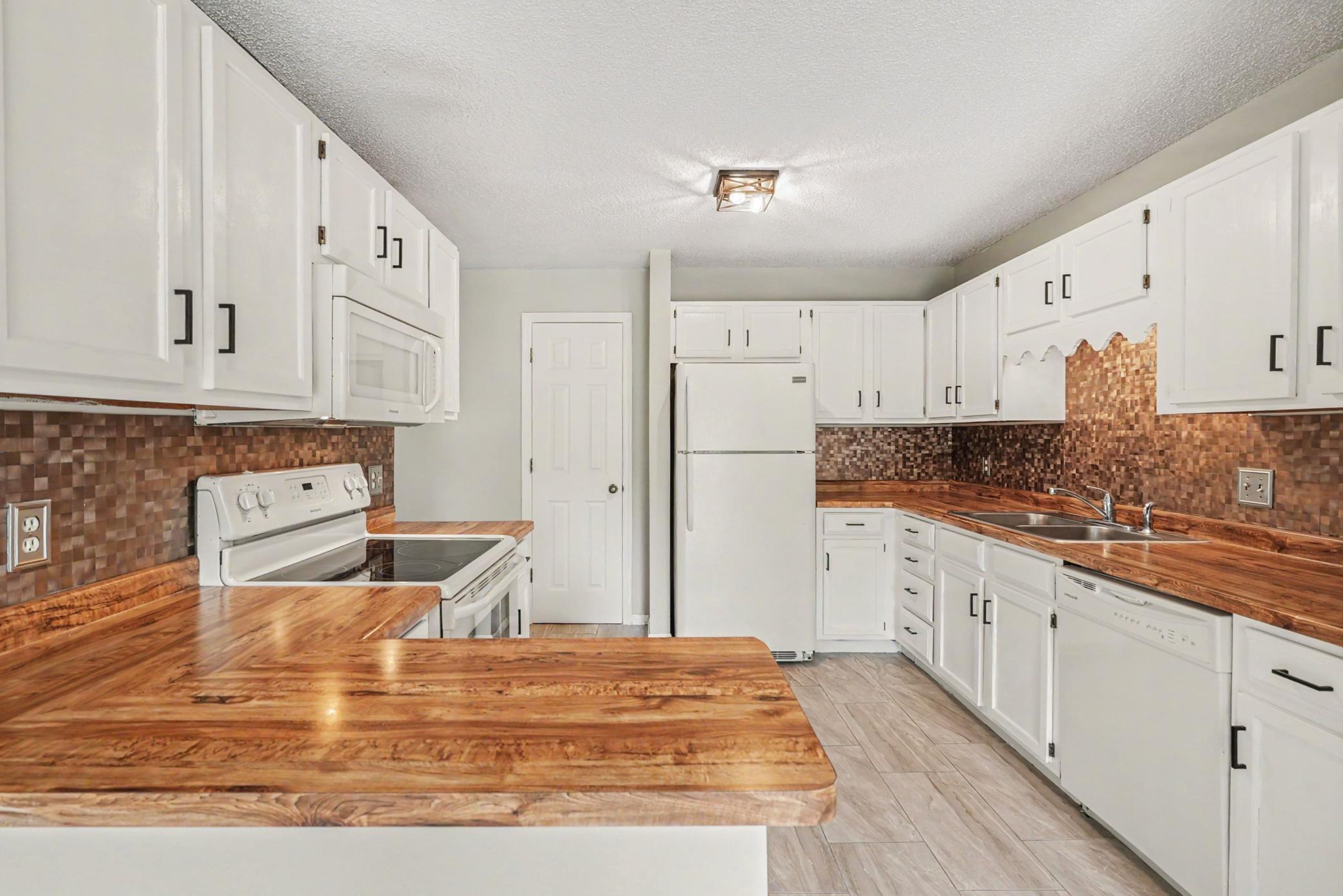 View of Residential at 4213 Oakmede Lane #120D, White Bear Lake MN 55110, White Bear Lake (14 of 32) - Mike Wilen | Minnesota Team Real Estate