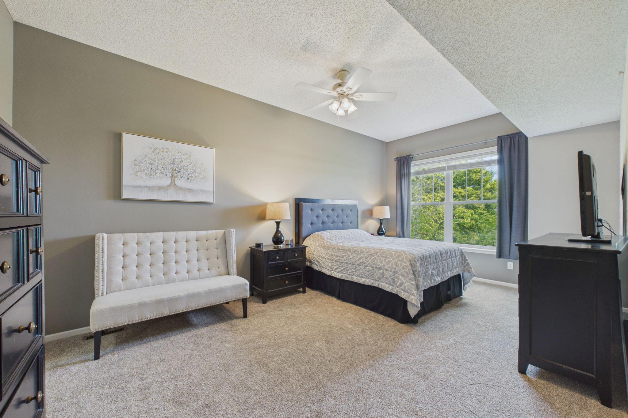 View of Residential at 1240 County Road D #3, Maplewood MN 55109, Maplewood (15 of 28) - Mike Wilen | Minnesota Team Real Estate