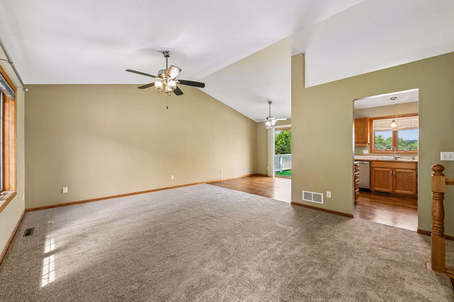 View of Residential at 1118 State Street, Belle Plaine MN 56011, Belle Plaine (7 of 51) - Mike Wilen | Minnesota Team Real Estate