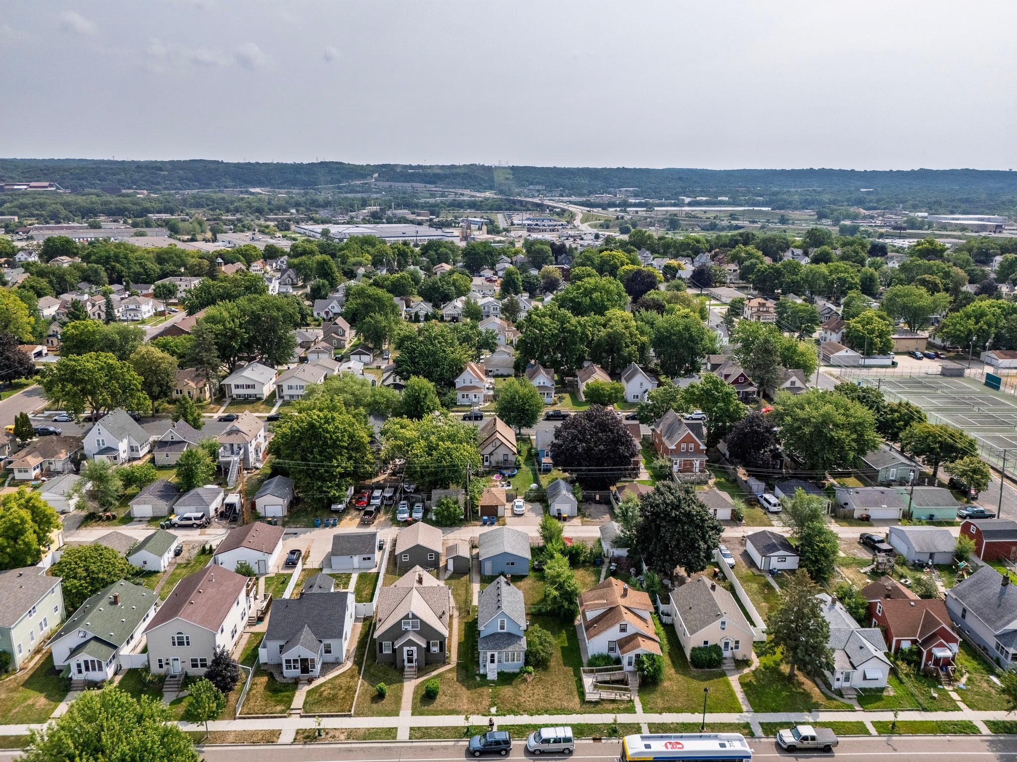 View of Residential Income at 429 5th Avenue, South Saint Paul MN 55075, South Saint Paul (36 of 38) - Mike Wilen | Minnesota Team Real Estate