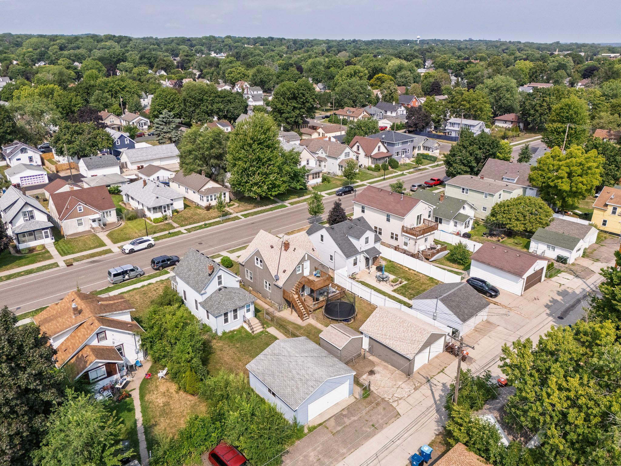 View of Residential Income at 429 5th Avenue, South Saint Paul MN 55075, South Saint Paul (33 of 38) - Mike Wilen | Minnesota Team Real Estate