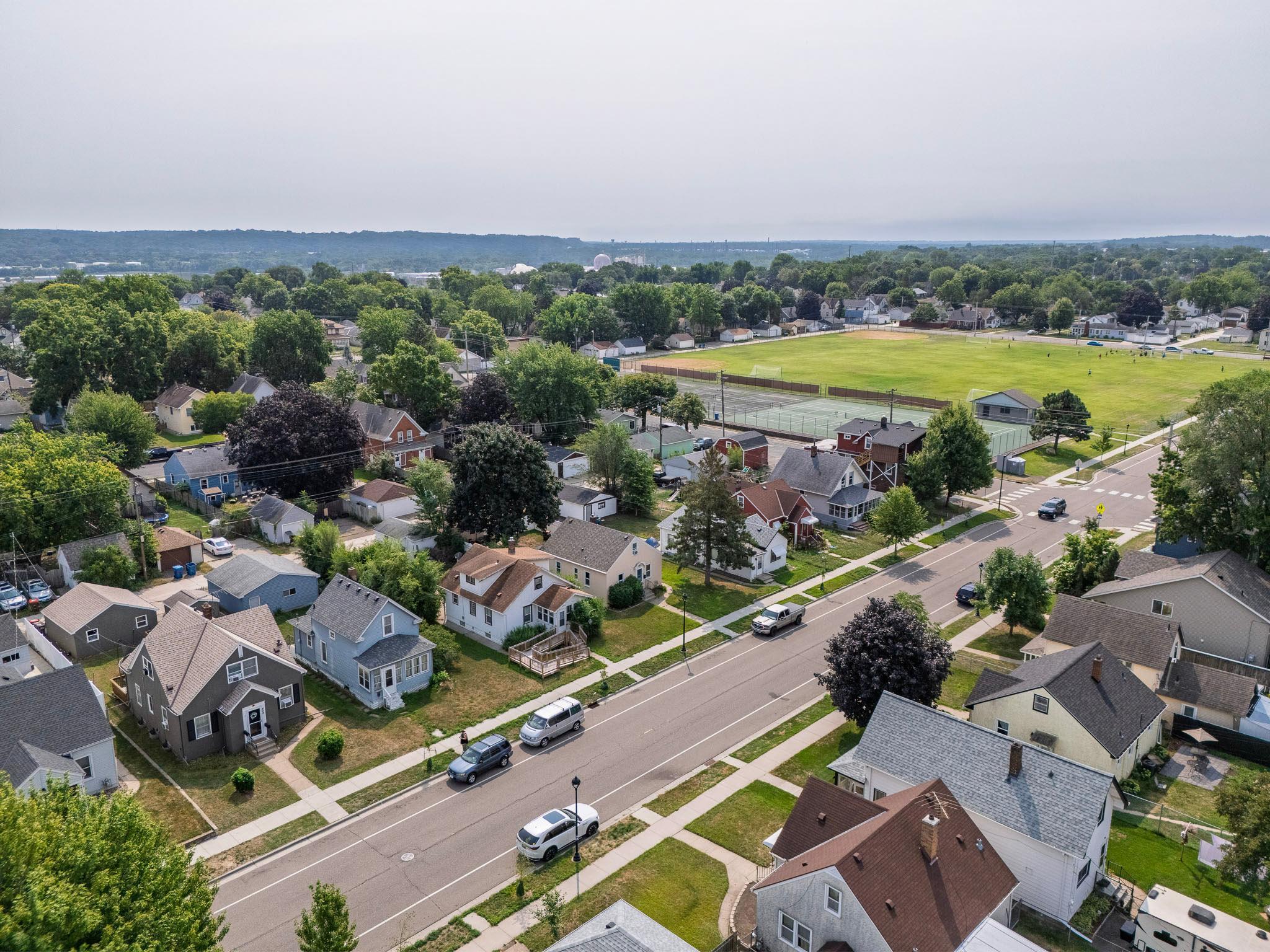 View of Residential Income at 429 5th Avenue, South Saint Paul MN 55075, South Saint Paul (31 of 38) - Mike Wilen | Minnesota Team Real Estate