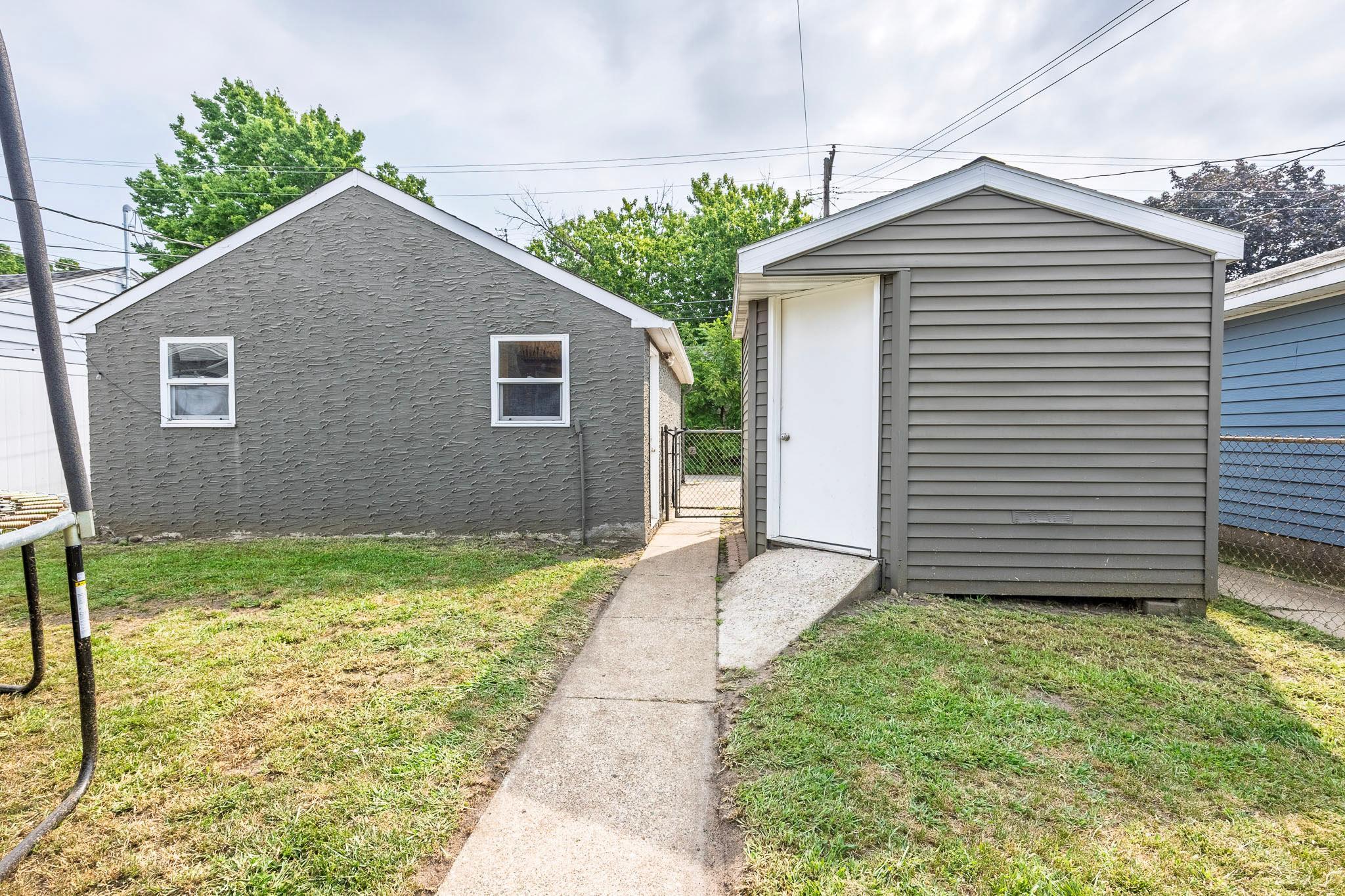 View of Residential Income at 429 5th Avenue, South Saint Paul MN 55075, South Saint Paul (30 of 38) - Mike Wilen | Minnesota Team Real Estate