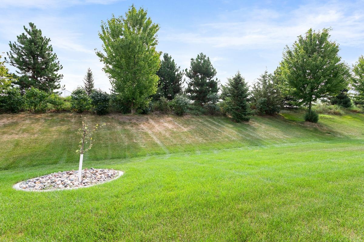 View of Residential at 4040 Zircon Lane, Plymouth MN 55446, Plymouth (27 of 30) - Mike Wilen | Minnesota Team Real Estate