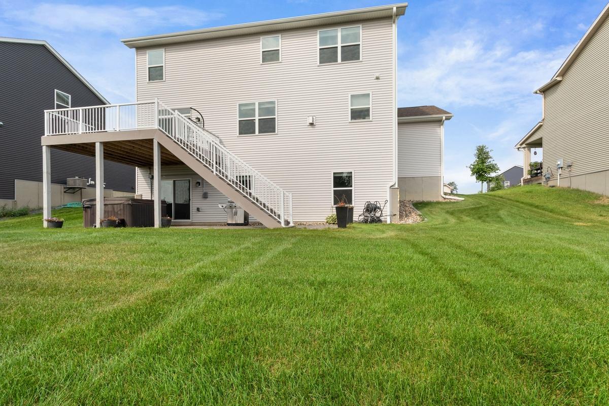 View of Residential at 4040 Zircon Lane, Plymouth MN 55446, Plymouth (25 of 30) - Mike Wilen | Minnesota Team Real Estate