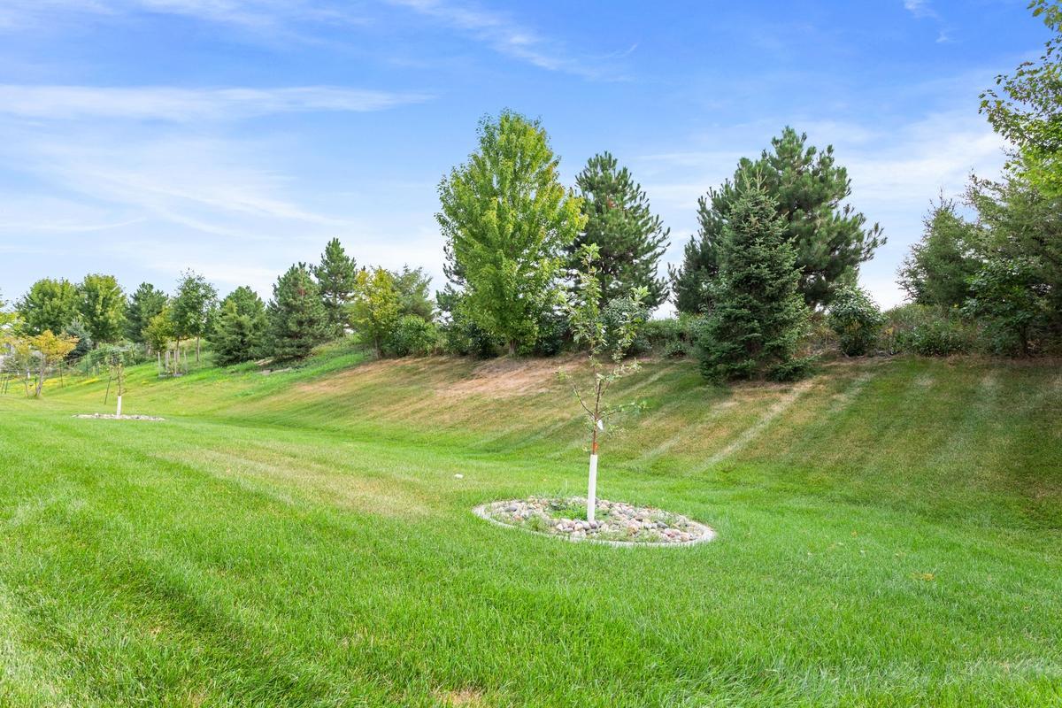 View of Residential at 4040 Zircon Lane, Plymouth MN 55446, Plymouth (26 of 30) - Mike Wilen | Minnesota Team Real Estate