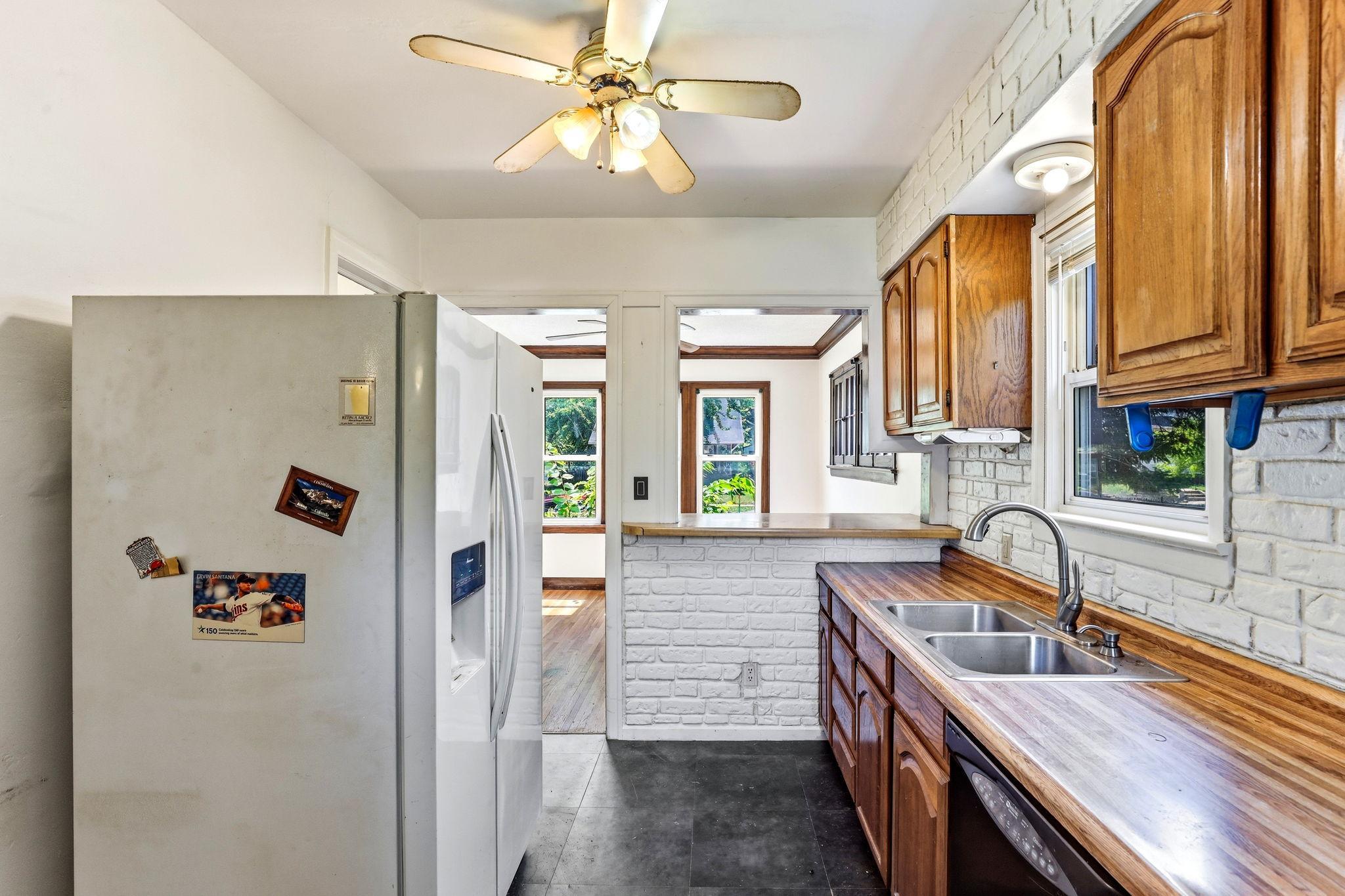 View of Residential at 251 Stevens Street, Saint Paul MN 55107, Saint Paul (11 of 25) - Mike Wilen | Minnesota Team Real Estate