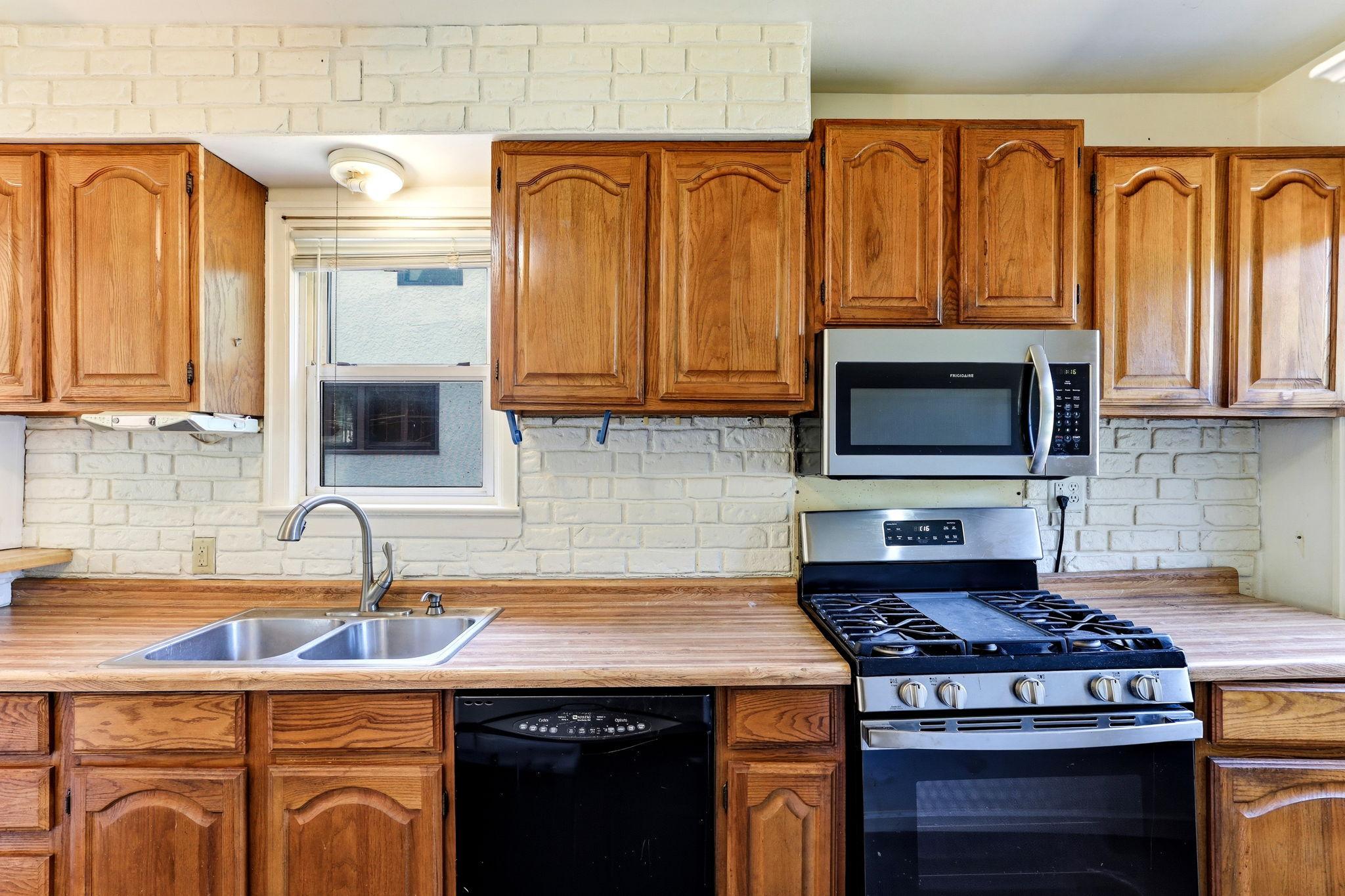 View of Residential at 251 Stevens Street, Saint Paul MN 55107, Saint Paul (10 of 25) - Mike Wilen | Minnesota Team Real Estate