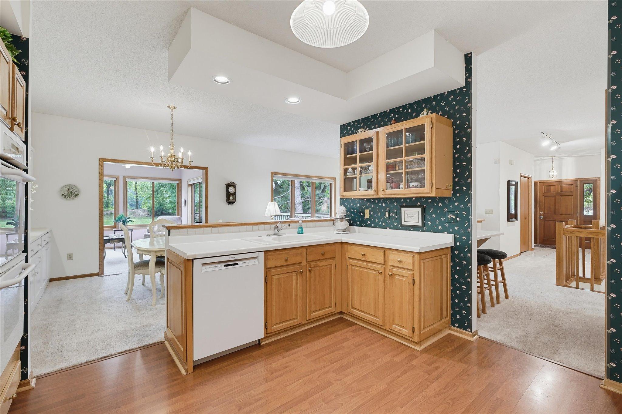 View of Residential at 1900 Victoria Road #J, Mendota Heights MN 55118, Mendota Heights (13 of 55) - Mike Wilen | Minnesota Team Real Estate
