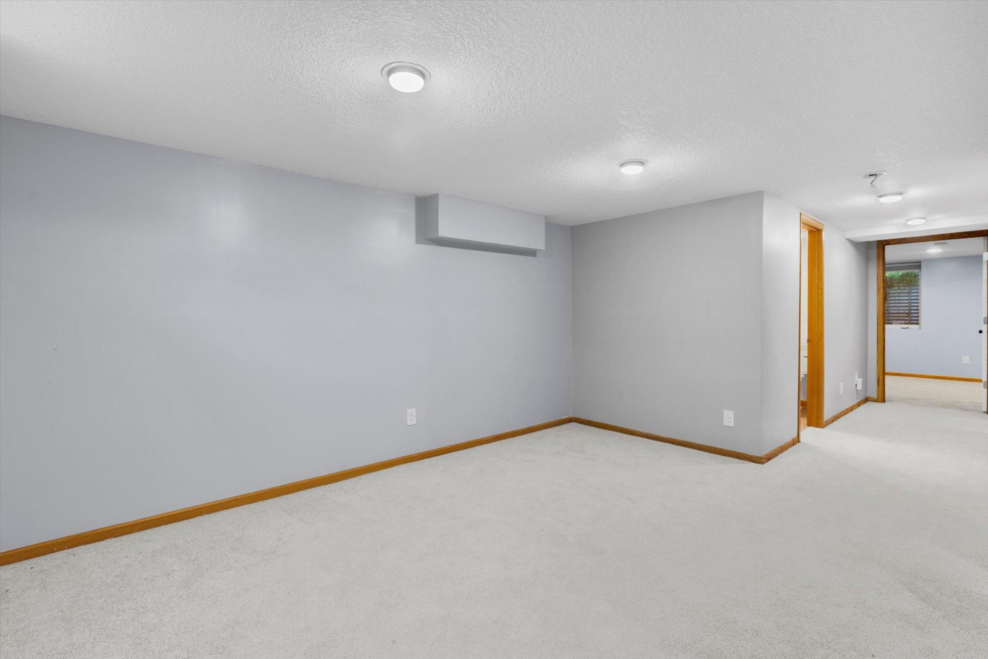 View of Residential at 9119 Bloomington Avenue, Bloomington MN 55425, Bloomington (21 of 38) - Mike Wilen | Minnesota Team Real Estate