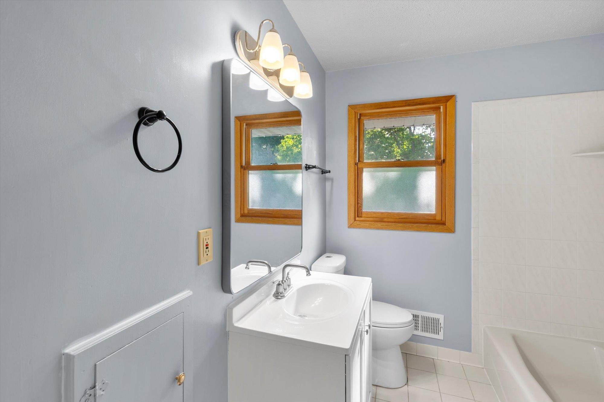 View of Residential at 9119 Bloomington Avenue, Bloomington MN 55425, Bloomington (16 of 38) - Mike Wilen | Minnesota Team Real Estate