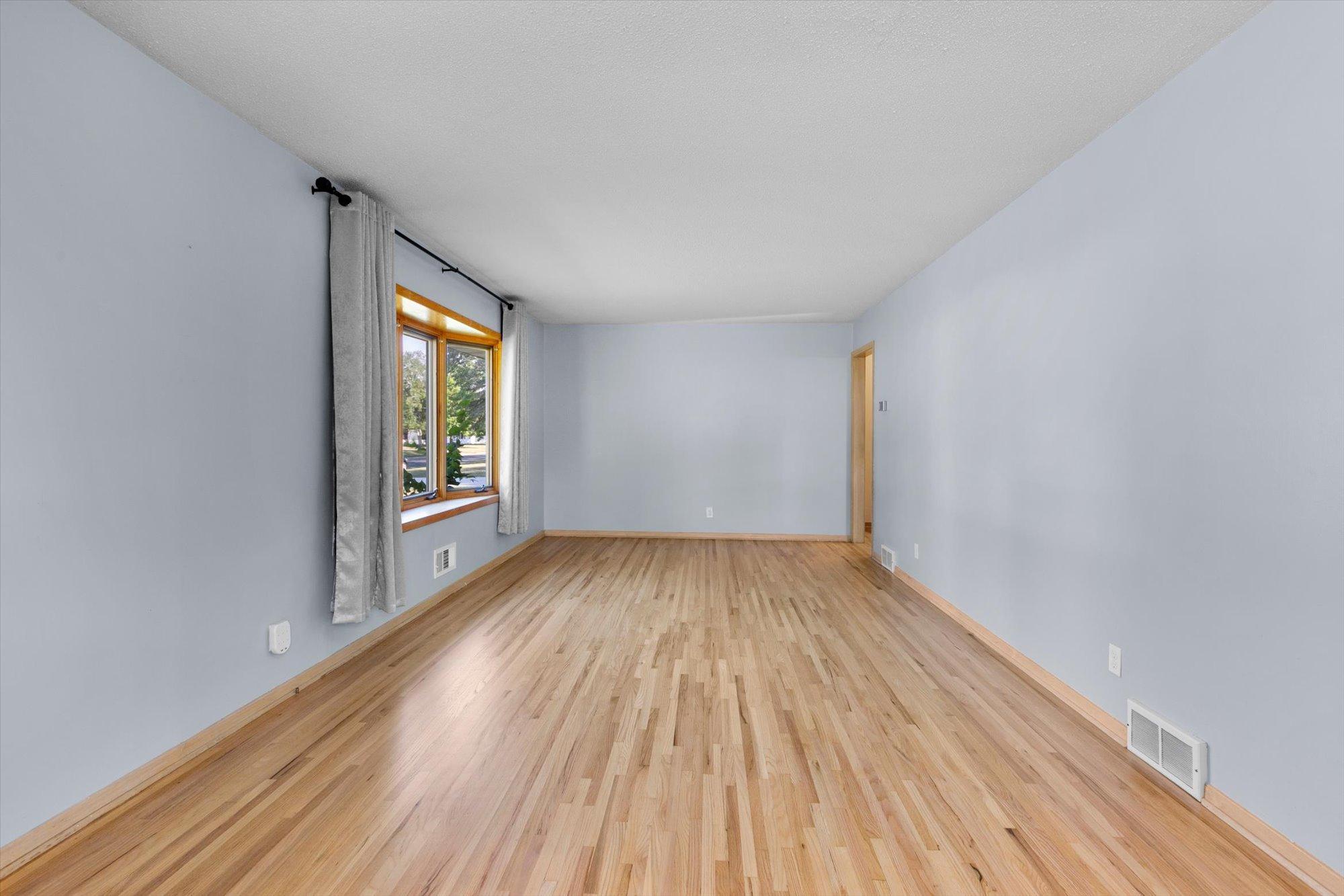 View of Residential at 9119 Bloomington Avenue, Bloomington MN 55425, Bloomington (5 of 38) - Mike Wilen | Minnesota Team Real Estate