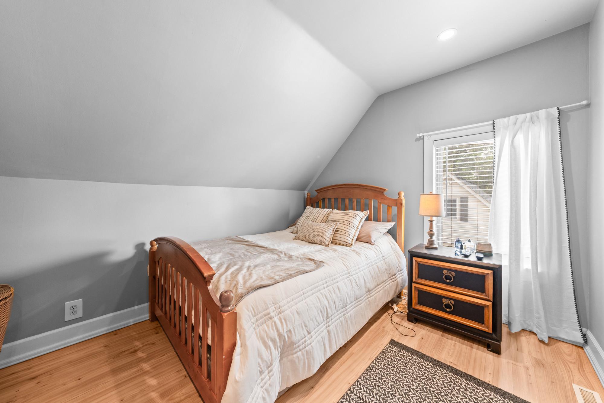 View of Residential at 4226 Pillsbury Avenue, Minneapolis MN 55409, Minneapolis (19 of 39) - Mike Wilen | Minnesota Team Real Estate