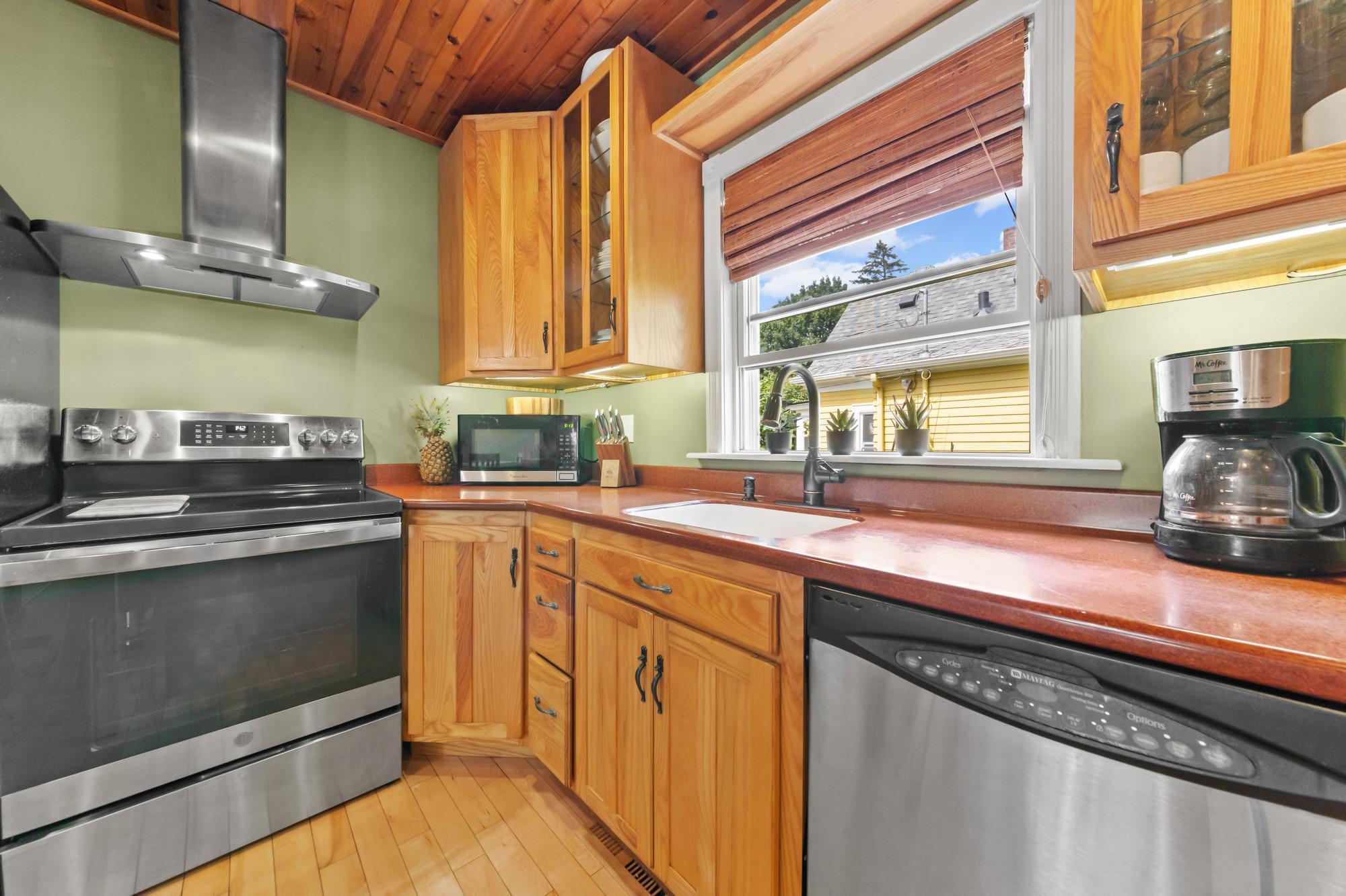 View of Residential at 4226 Pillsbury Avenue, Minneapolis MN 55409, Minneapolis (12 of 39) - Mike Wilen | Minnesota Team Real Estate