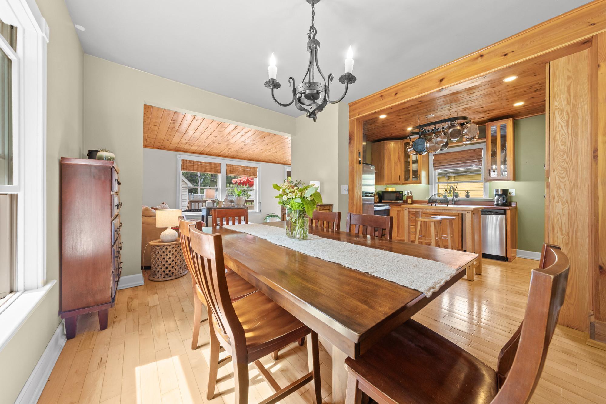 View of Residential at 4226 Pillsbury Avenue, Minneapolis MN 55409, Minneapolis (9 of 39) - Mike Wilen | Minnesota Team Real Estate