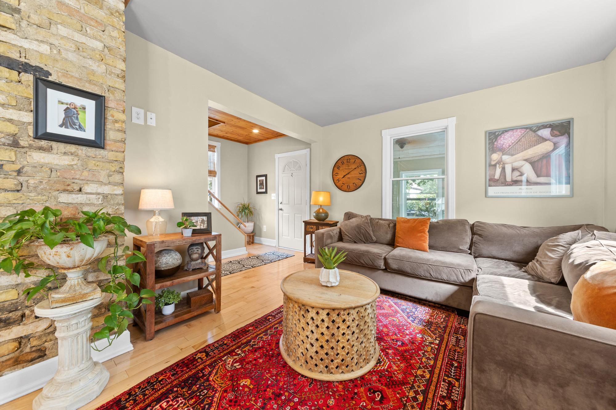 View of Residential at 4226 Pillsbury Avenue, Minneapolis MN 55409, Minneapolis (7 of 39) - Mike Wilen | Minnesota Team Real Estate