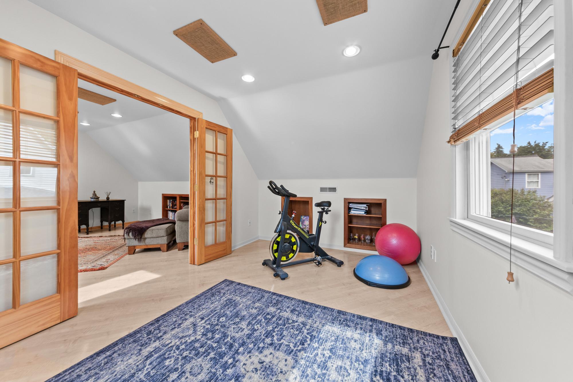 View of Residential at 4226 Pillsbury Avenue, Minneapolis MN 55409, Minneapolis (25 of 39) - Mike Wilen | Minnesota Team Real Estate