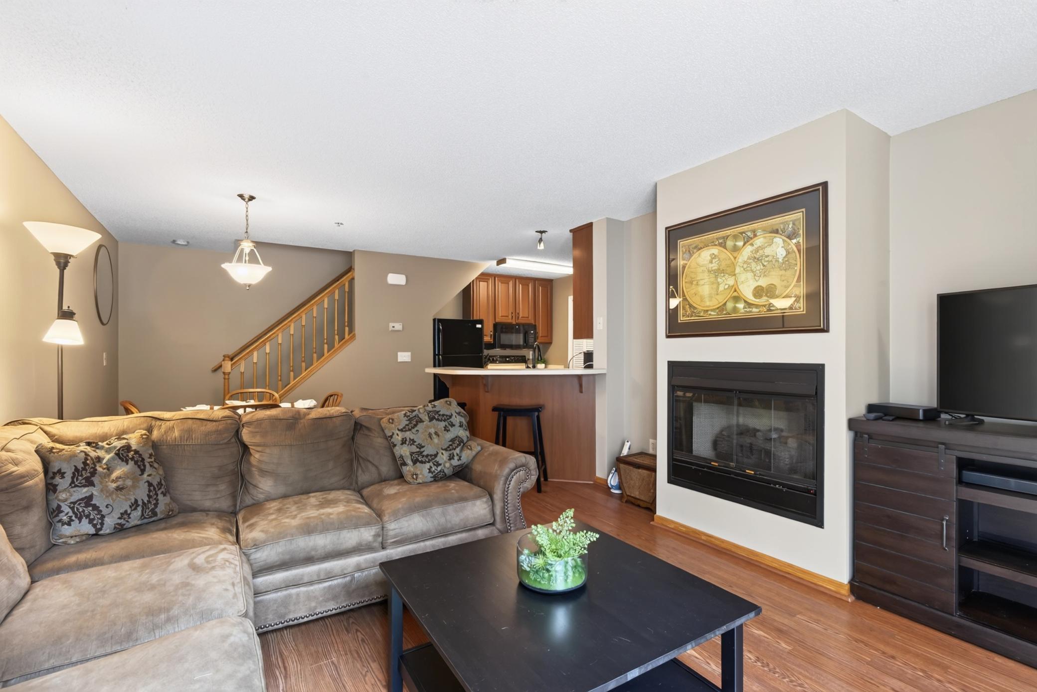 View of Residential at 2210 Ranchview Lane #127, Plymouth MN 55447, Plymouth (4 of 21) - Mike Wilen | Minnesota Team Real Estate