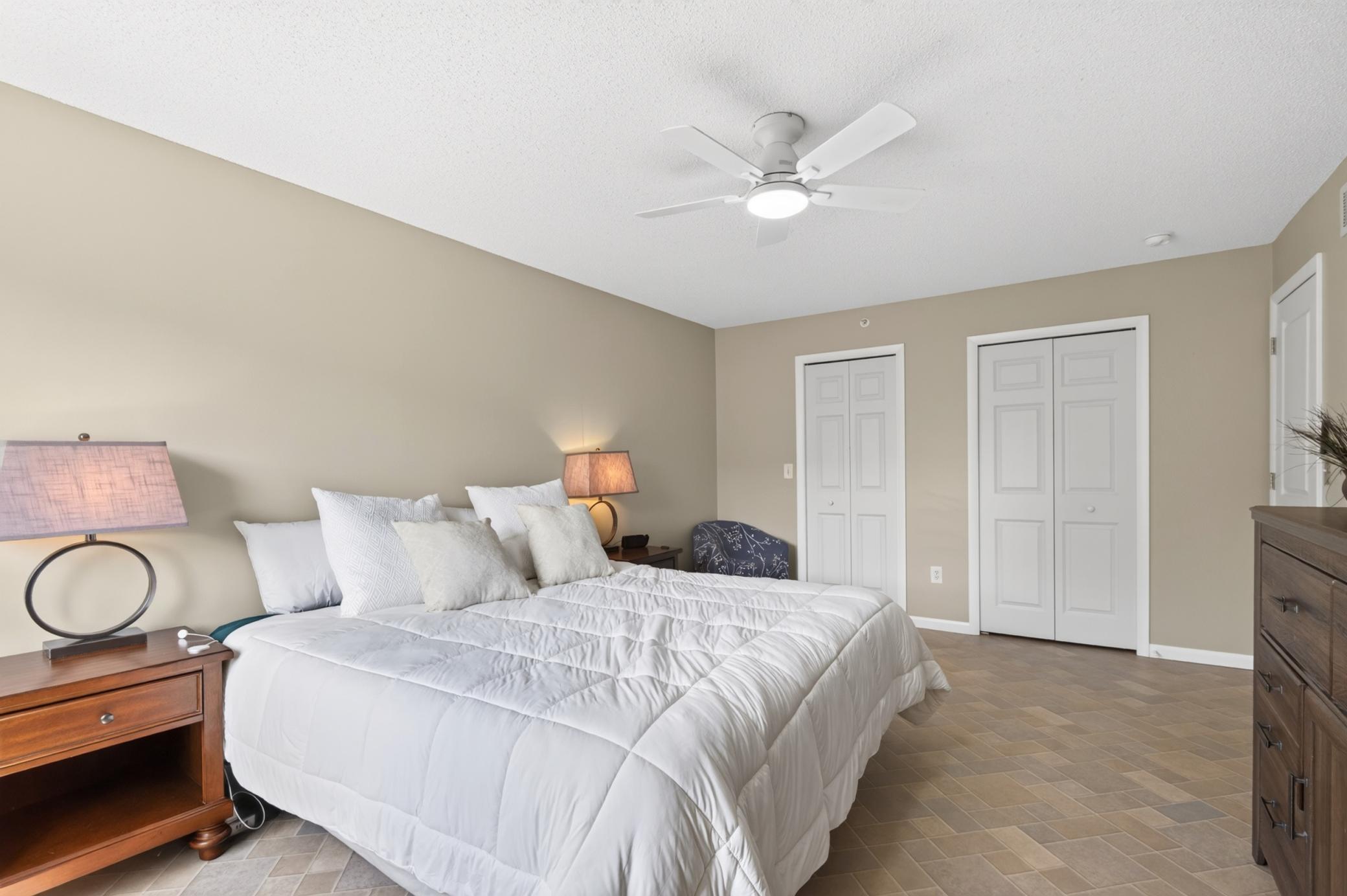 View of Residential at 2210 Ranchview Lane #127, Plymouth MN 55447, Plymouth (17 of 21) - Mike Wilen | Minnesota Team Real Estate