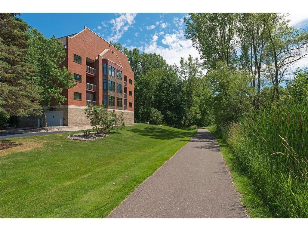 View of Residential at 500 County Road B #113, Roseville MN 55113, Roseville (3 of 14) - Mike Wilen | Minnesota Team Real Estate