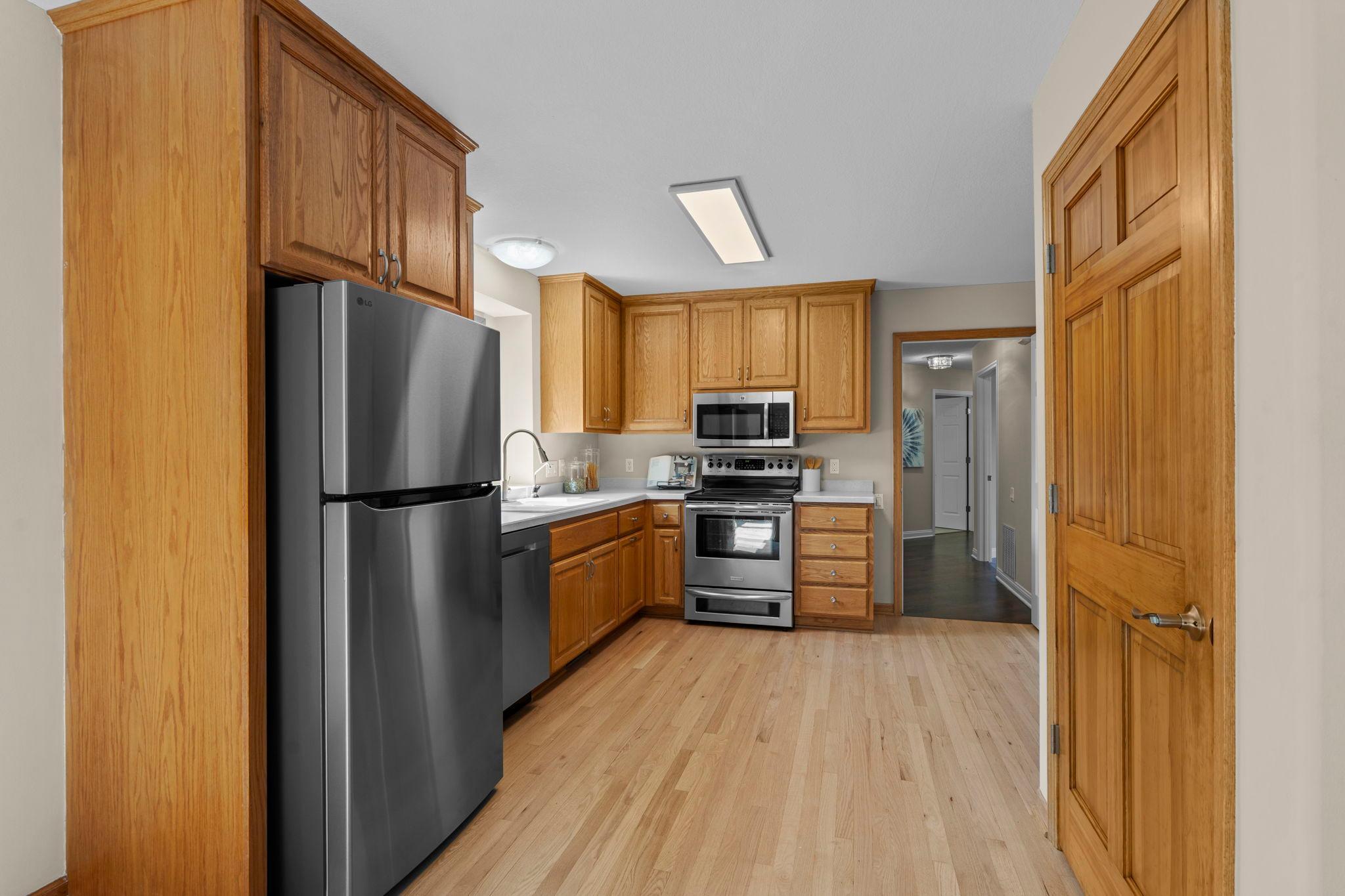 View of Residential at 9127 Alger Court, Inver Grove Heights MN 55077, Inver Grove Heights (43 of 71) - Mike Wilen | Minnesota Team Real Estate