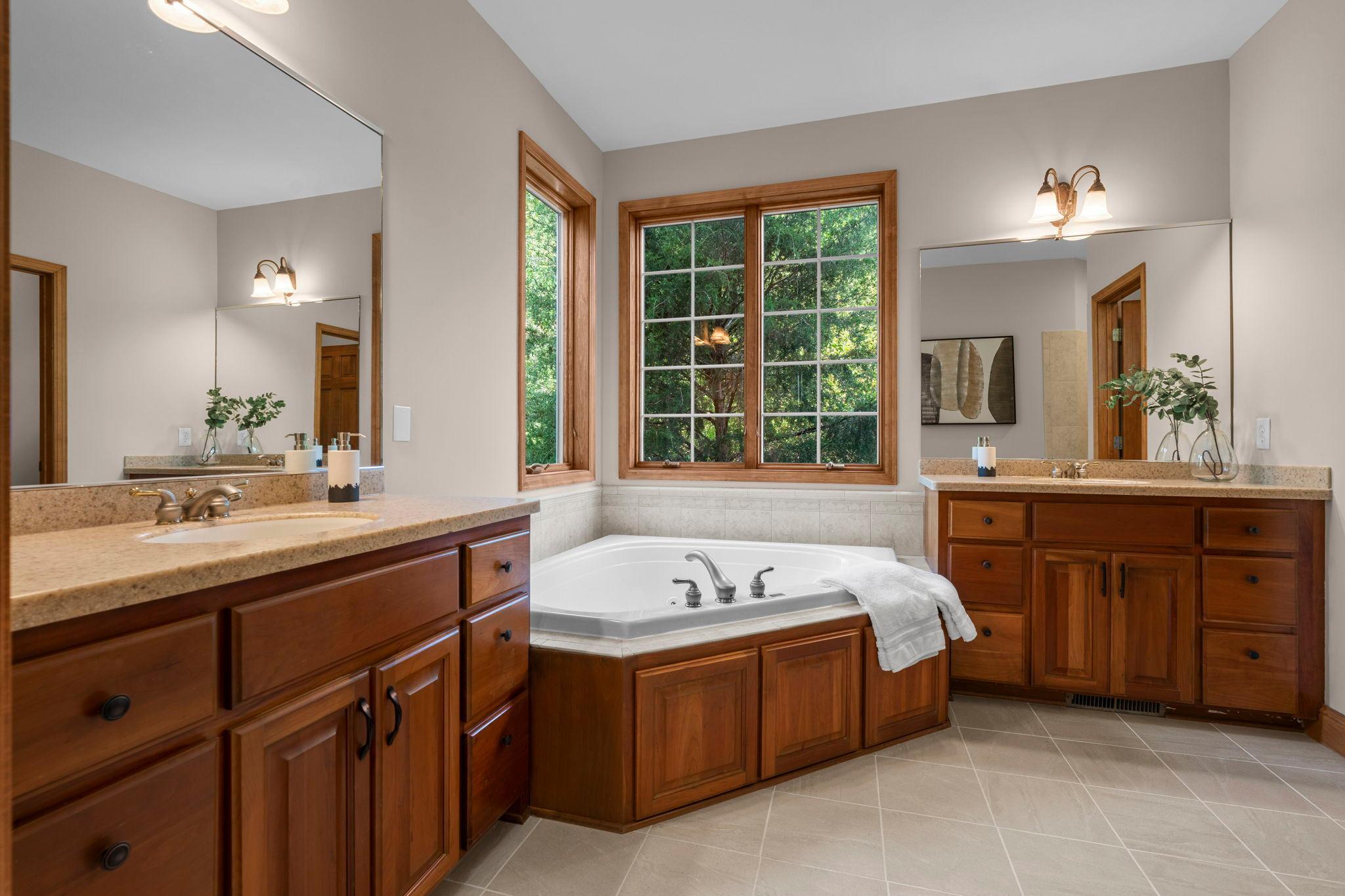 View of Residential at 9127 Alger Court, Inver Grove Heights MN 55077, Inver Grove Heights (26 of 71) - Mike Wilen | Minnesota Team Real Estate