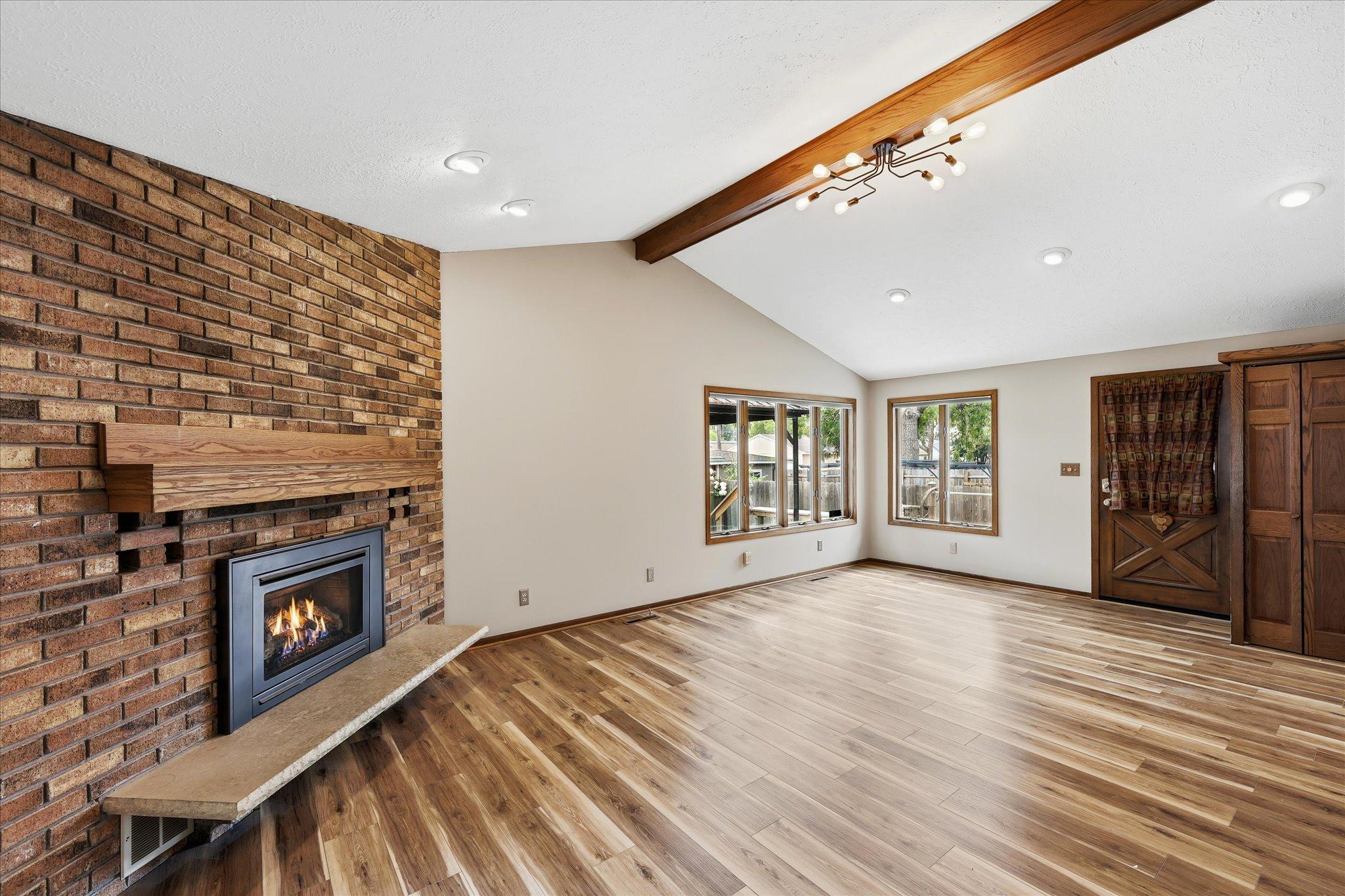 View of Residential at 1918 Clear Avenue, Saint Paul MN 55119, Saint Paul (2 of 32) - Mike Wilen | Minnesota Team Real Estate