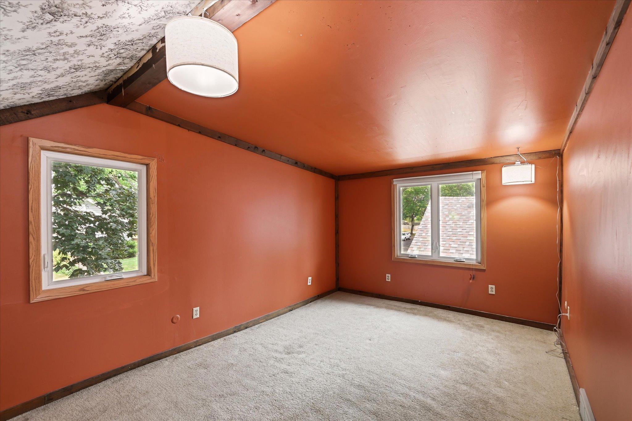 View of Residential at 1918 Clear Avenue, Saint Paul MN 55119, Saint Paul (18 of 32) - Mike Wilen | Minnesota Team Real Estate