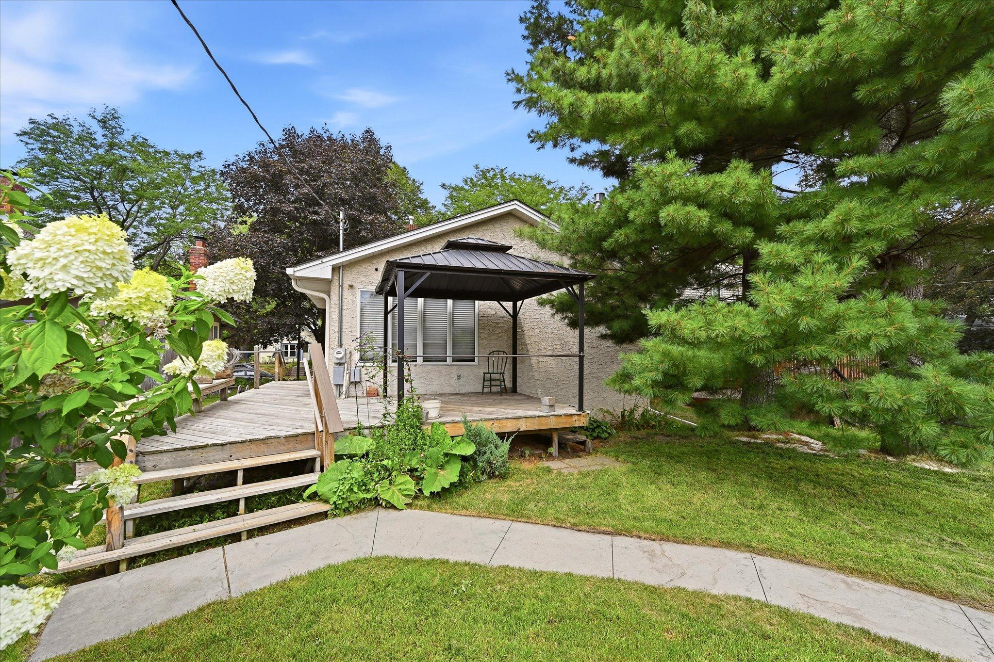 View of Residential at 1918 Clear Avenue, Saint Paul MN 55119, Saint Paul (24 of 32) - Mike Wilen | Minnesota Team Real Estate