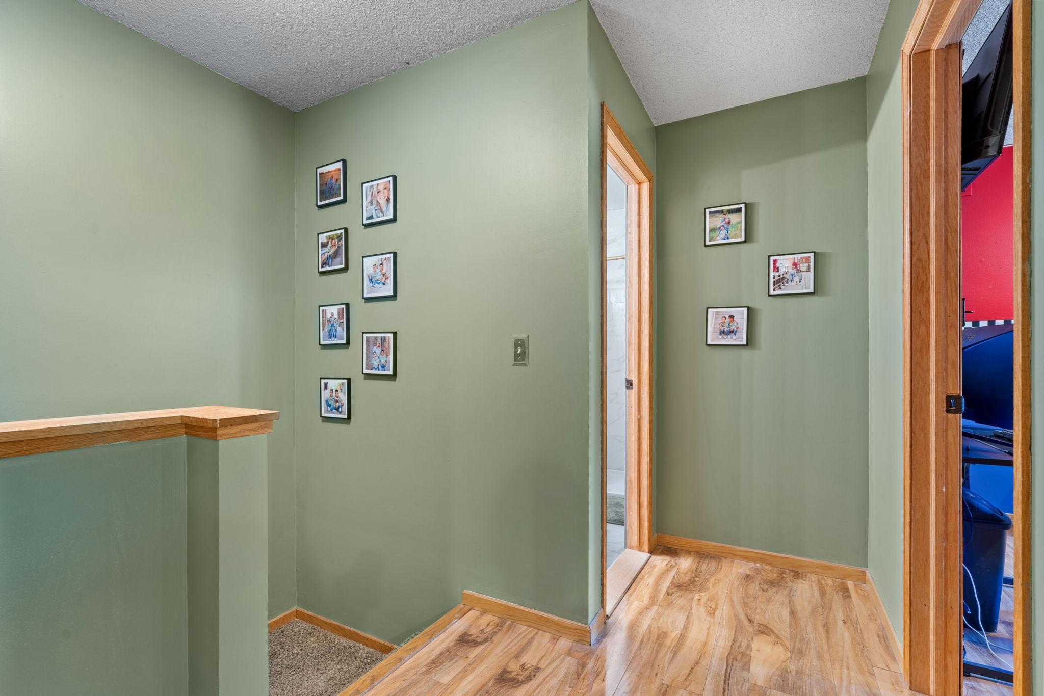 View of Residential at 14260 Estates Avenue, Apple Valley MN 55124, Apple Valley (15 of 34) - Mike Wilen | Minnesota Team Real Estate