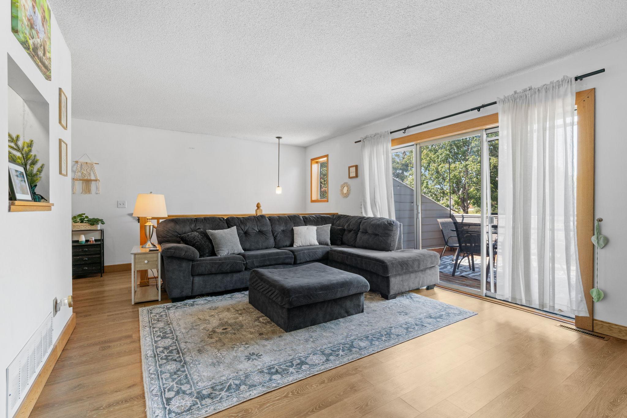 View of Residential at 14260 Estates Avenue, Apple Valley MN 55124, Apple Valley (6 of 34) - Mike Wilen | Minnesota Team Real Estate